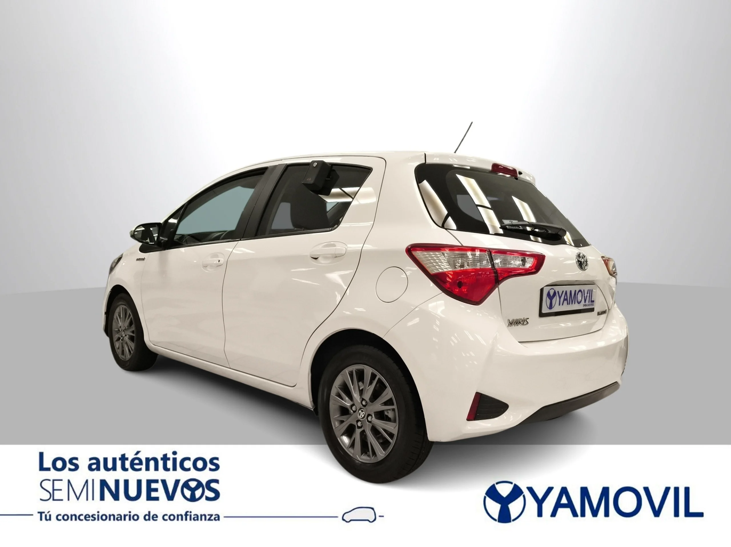 Toyota Yaris 1.5 100H Active 74 kW (100 CV) - Foto 5