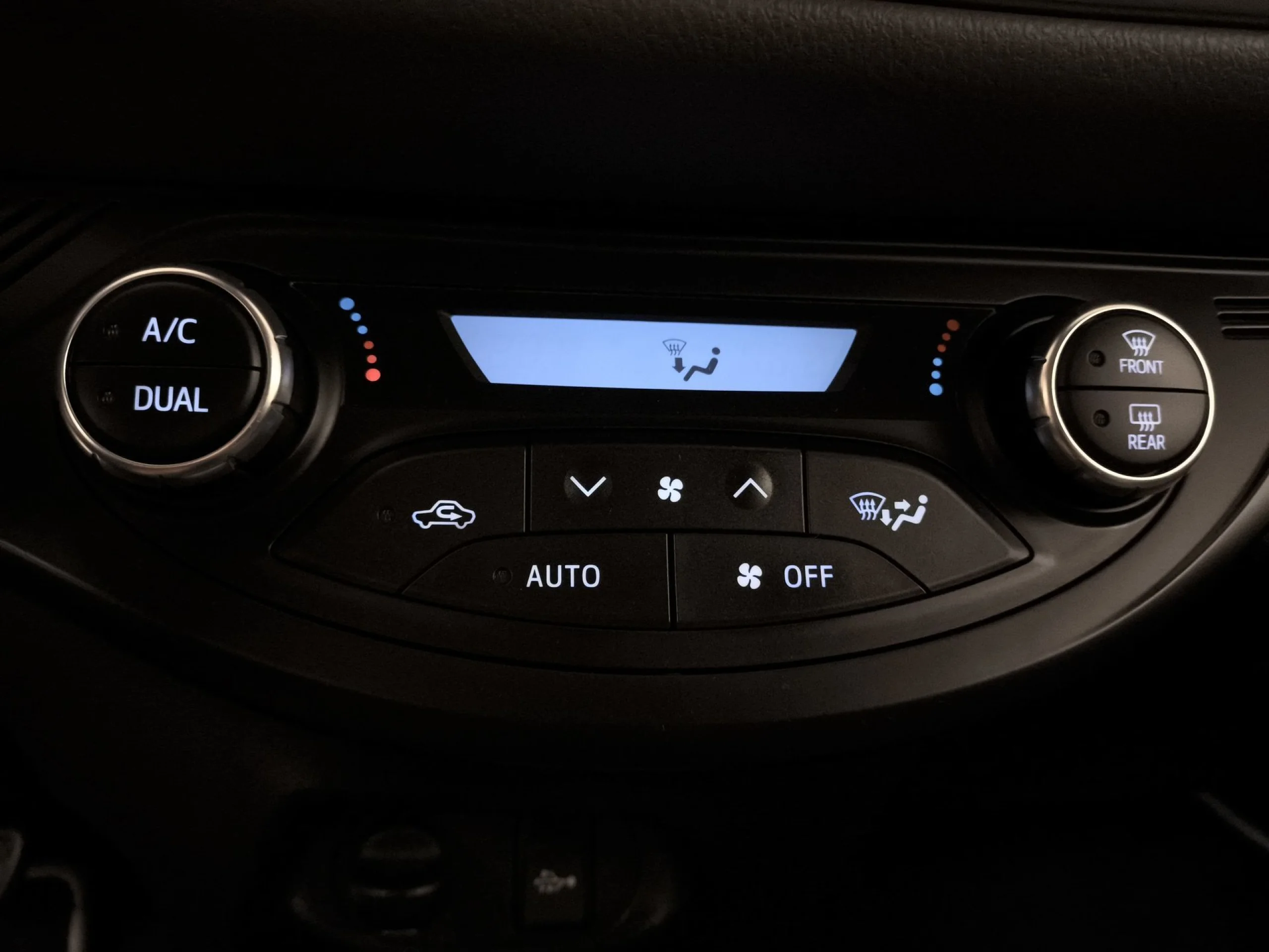 Toyota Yaris 1.5 100H Active 74 kW (100 CV) - Foto 17