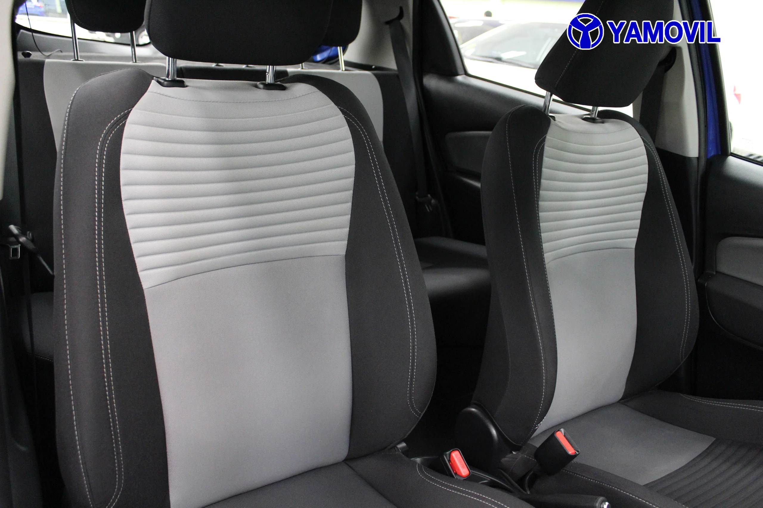 Toyota Yaris 70 Active 51 kW (69 CV) - Foto 17