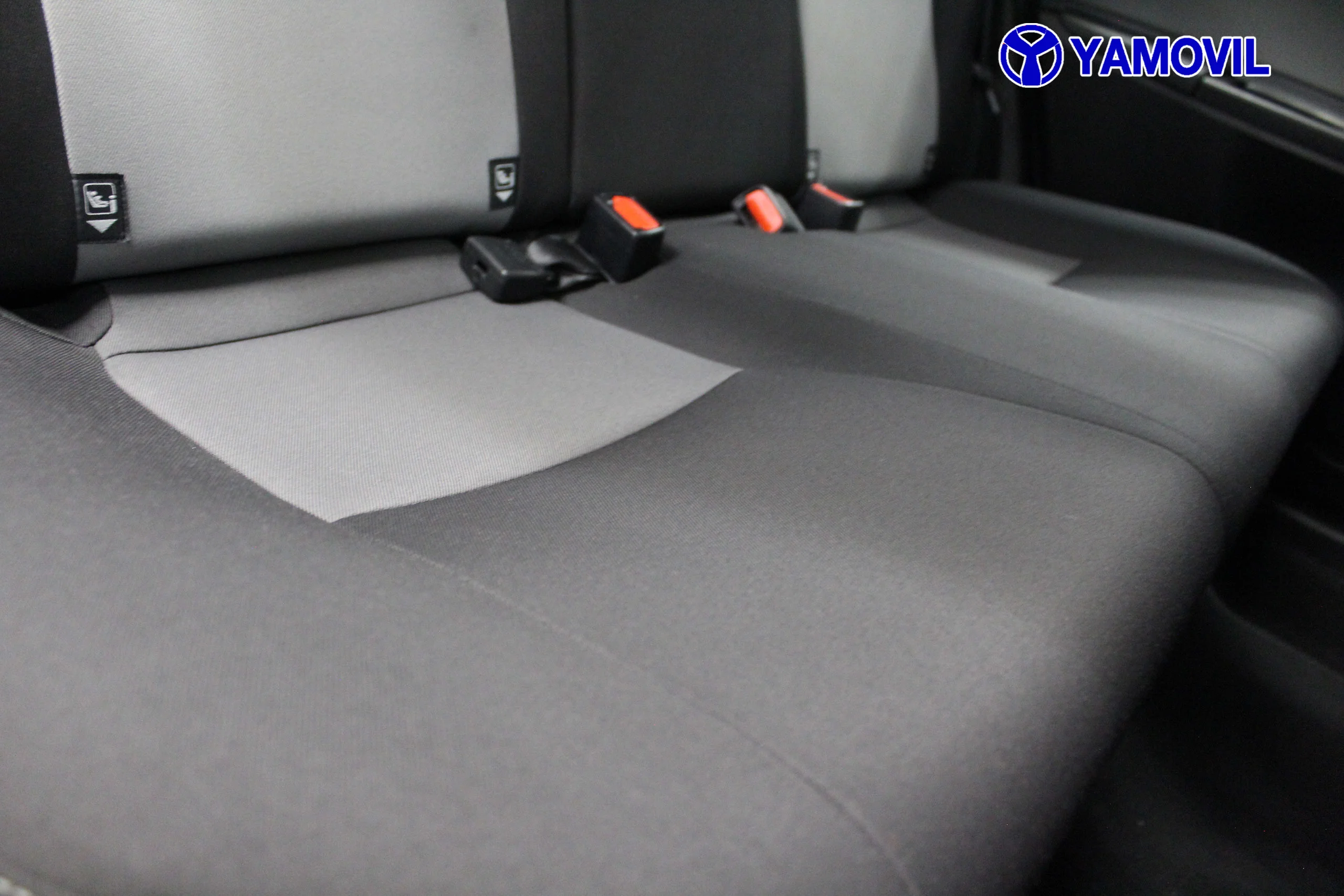 Toyota Yaris 70 Active 51 kW (69 CV) - Foto 20