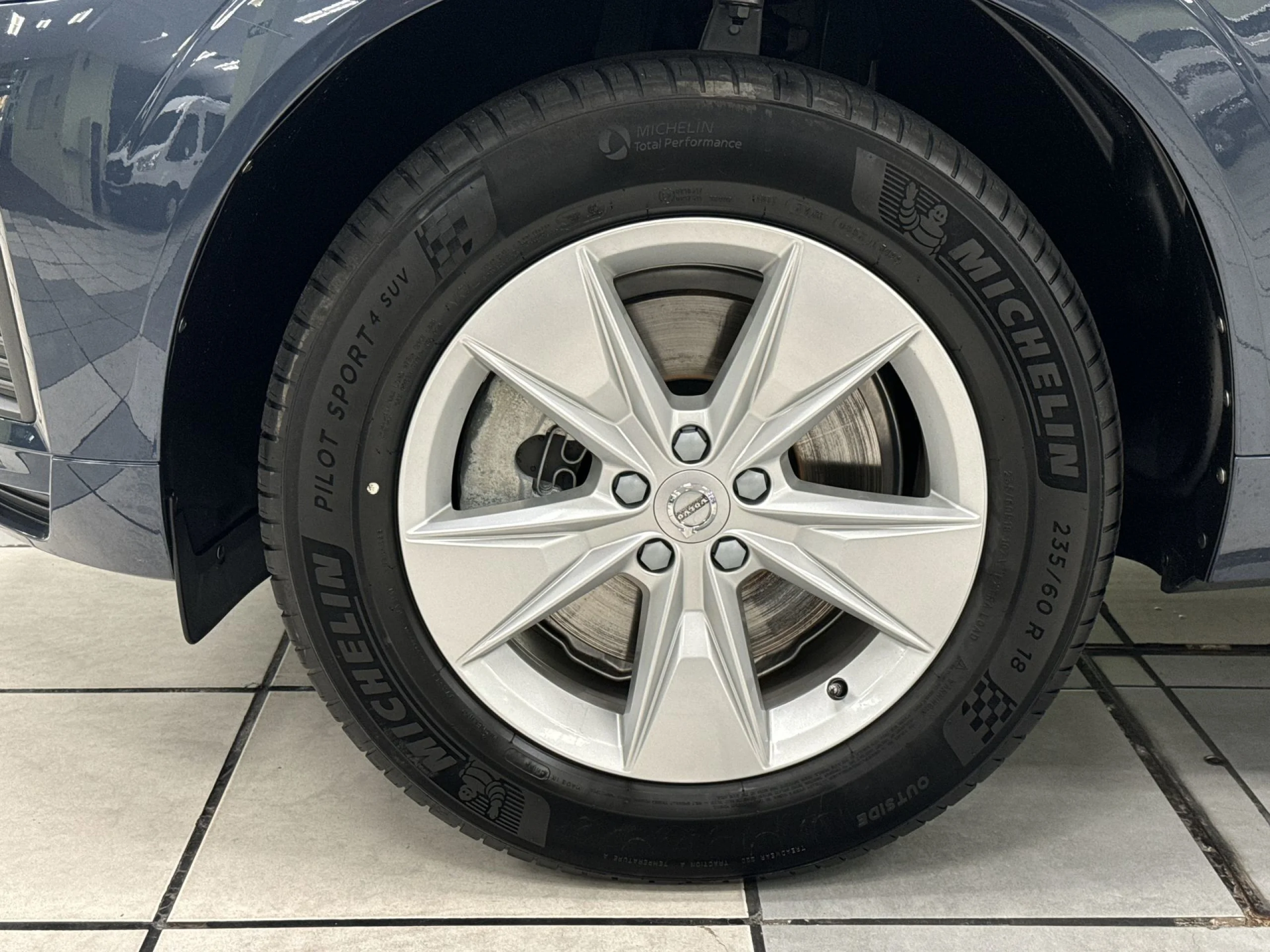 Volvo Xc60 B4 G Core Pro Auto 145 kW (197 CV) - Foto 7