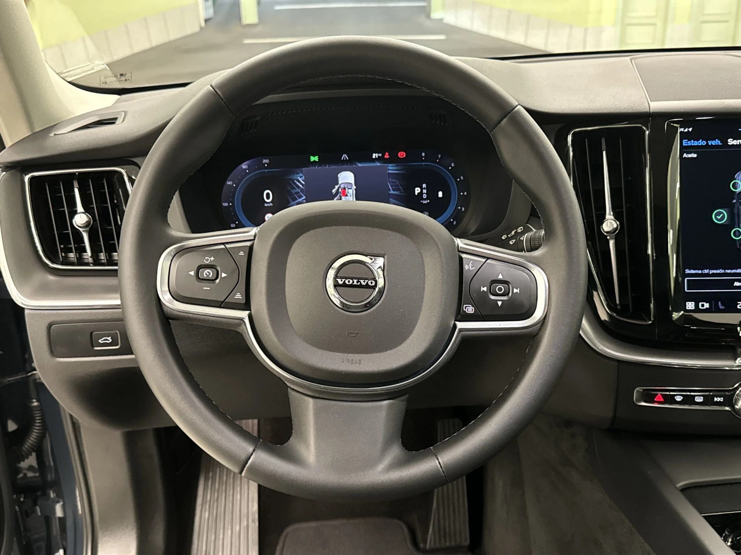 Volvo Xc60 B4 G Core Pro Auto 145 kW (197 CV) - Foto 11