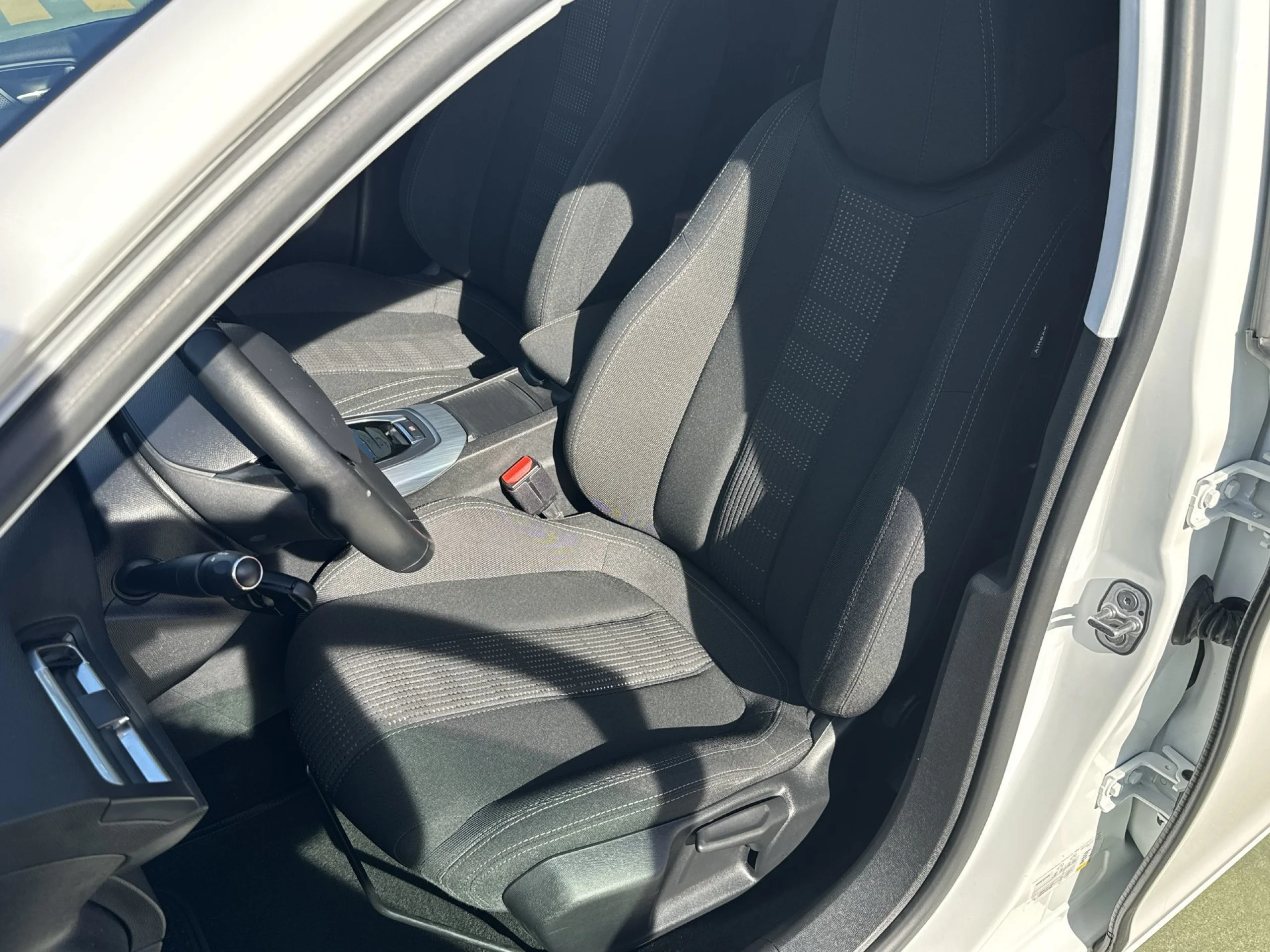Peugeot 308 PureTech 110 SANDS Allure 81 kW (110 CV) - Foto 8