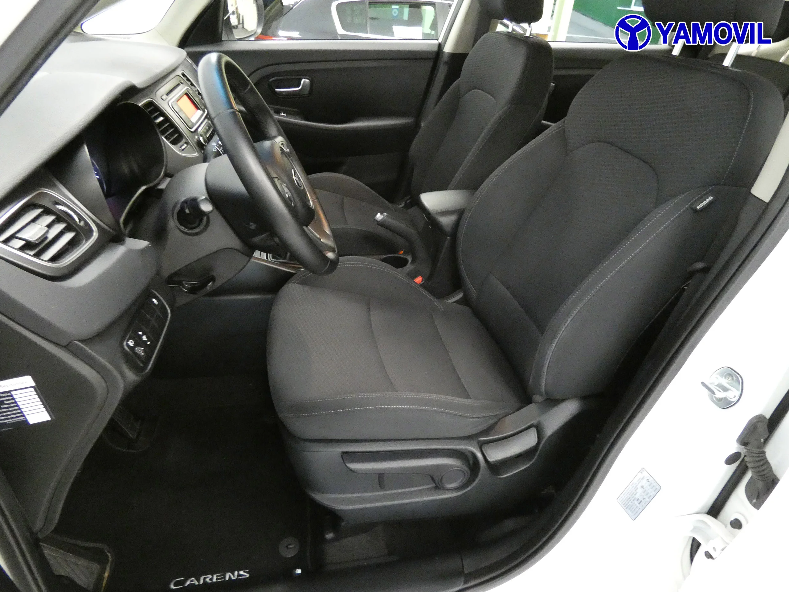 Kia Carens 1.6 GDI CONCEPT - Foto 18