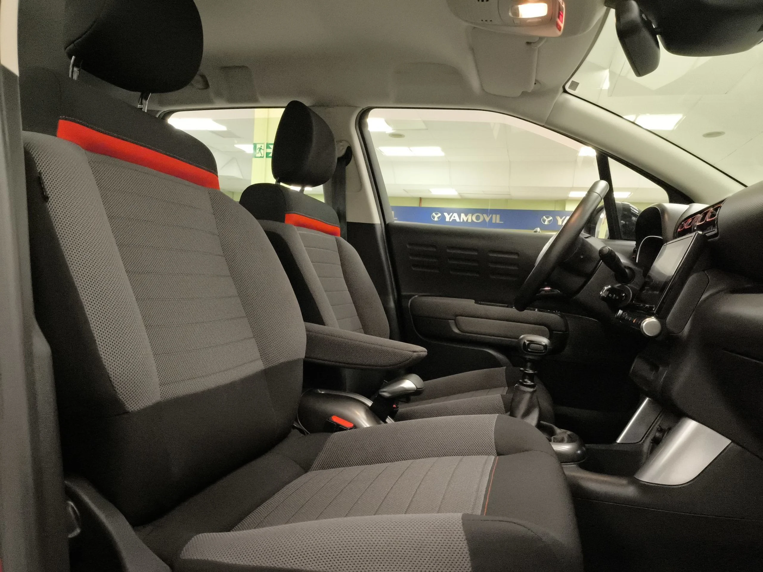 Citroen C3 Aircross BlueHDi 100 SANDS Feel 75 kW (102 CV) - Foto 28