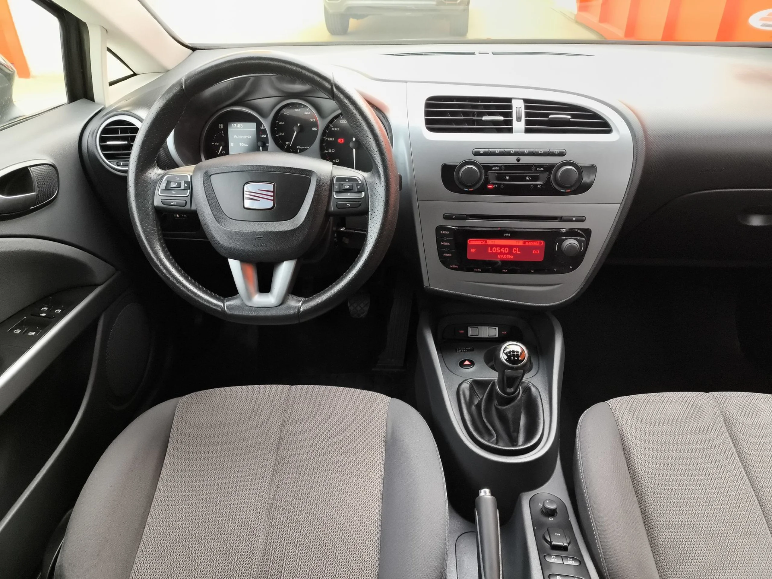 Seat León 1.4 TSI Style 92 kW (125 CV) - Foto 16