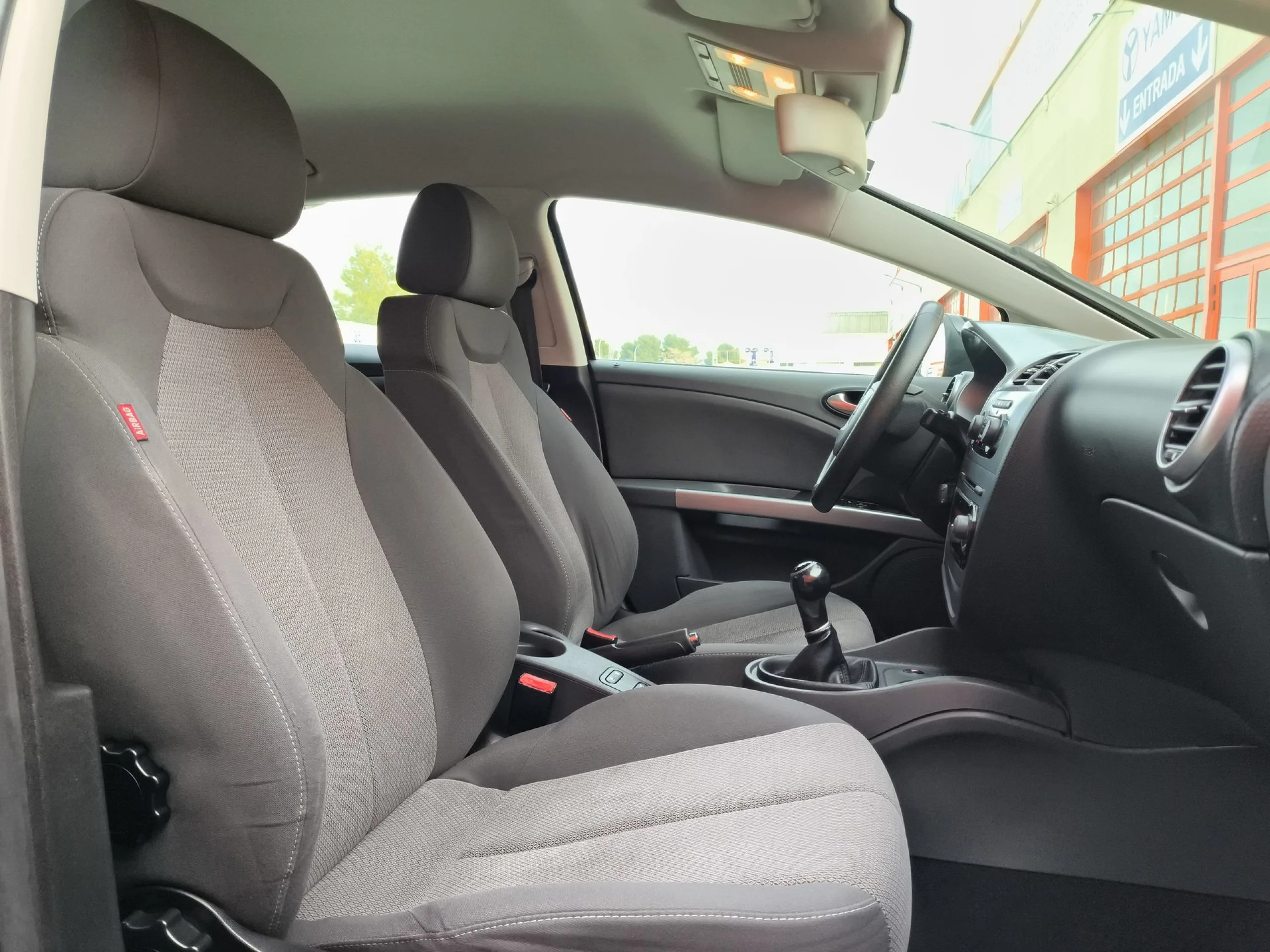 Seat León 1.4 TSI Style 92 kW (125 CV) - Foto 19