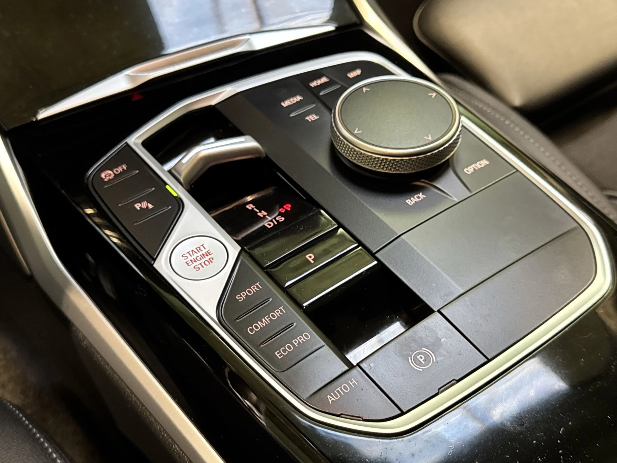 BMW Serie 3 318d Touring 110 kW (150 CV) - Foto 20