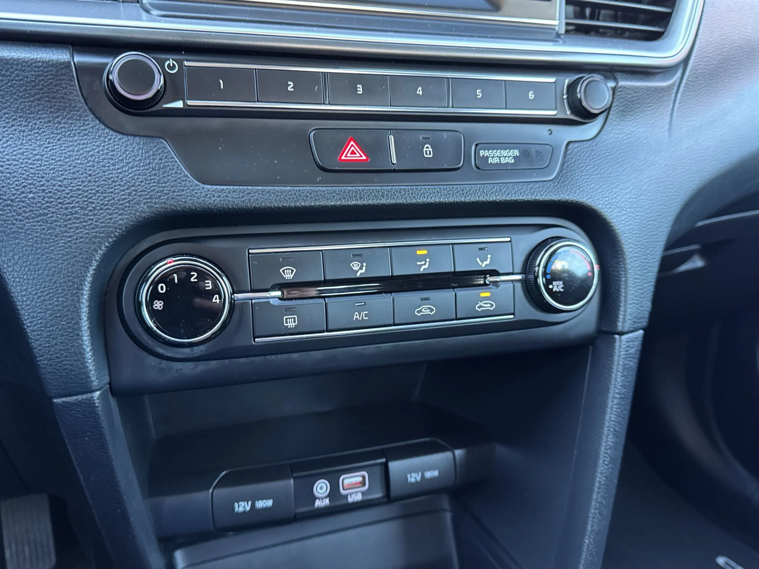 Kia Ceed 1.4 CVVT 74 kW (100 CV) - Foto 16