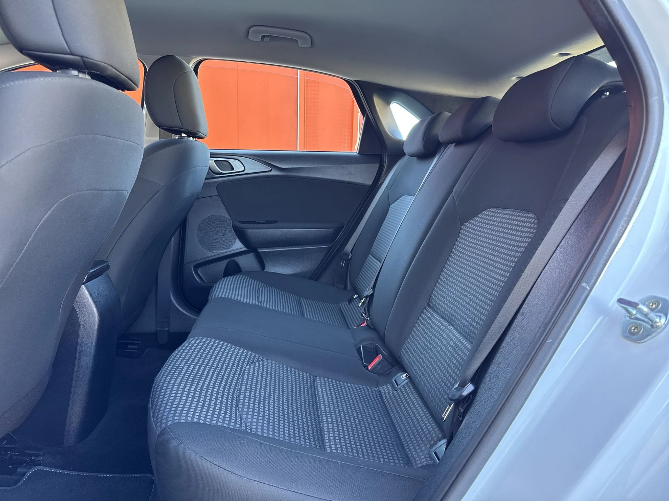 Kia Ceed 1.4 CVVT 74 kW (100 CV) - Foto 19