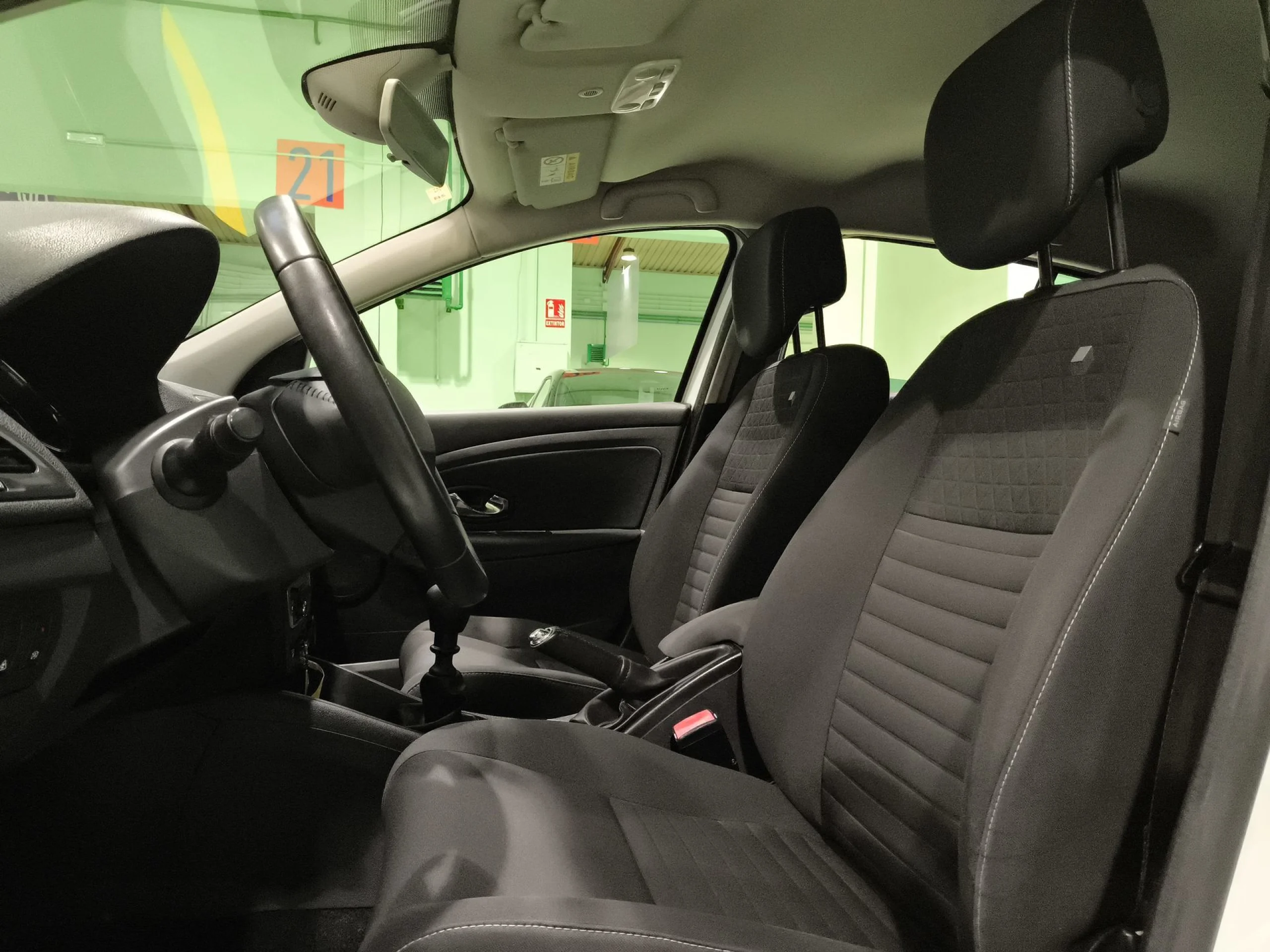 Renault Megane Limited Energy SANDS TCe 85 kW (115 CV) - Foto 8