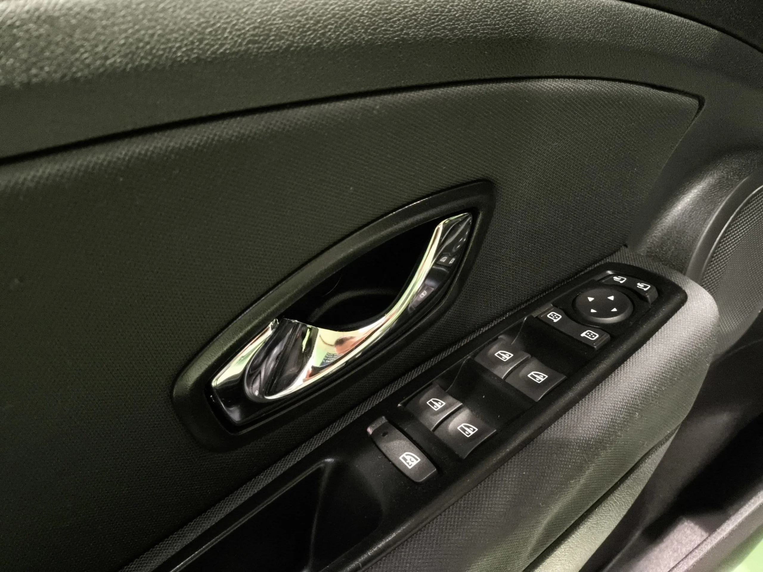 Renault Megane Limited Energy SANDS TCe 85 kW (115 CV) - Foto 10