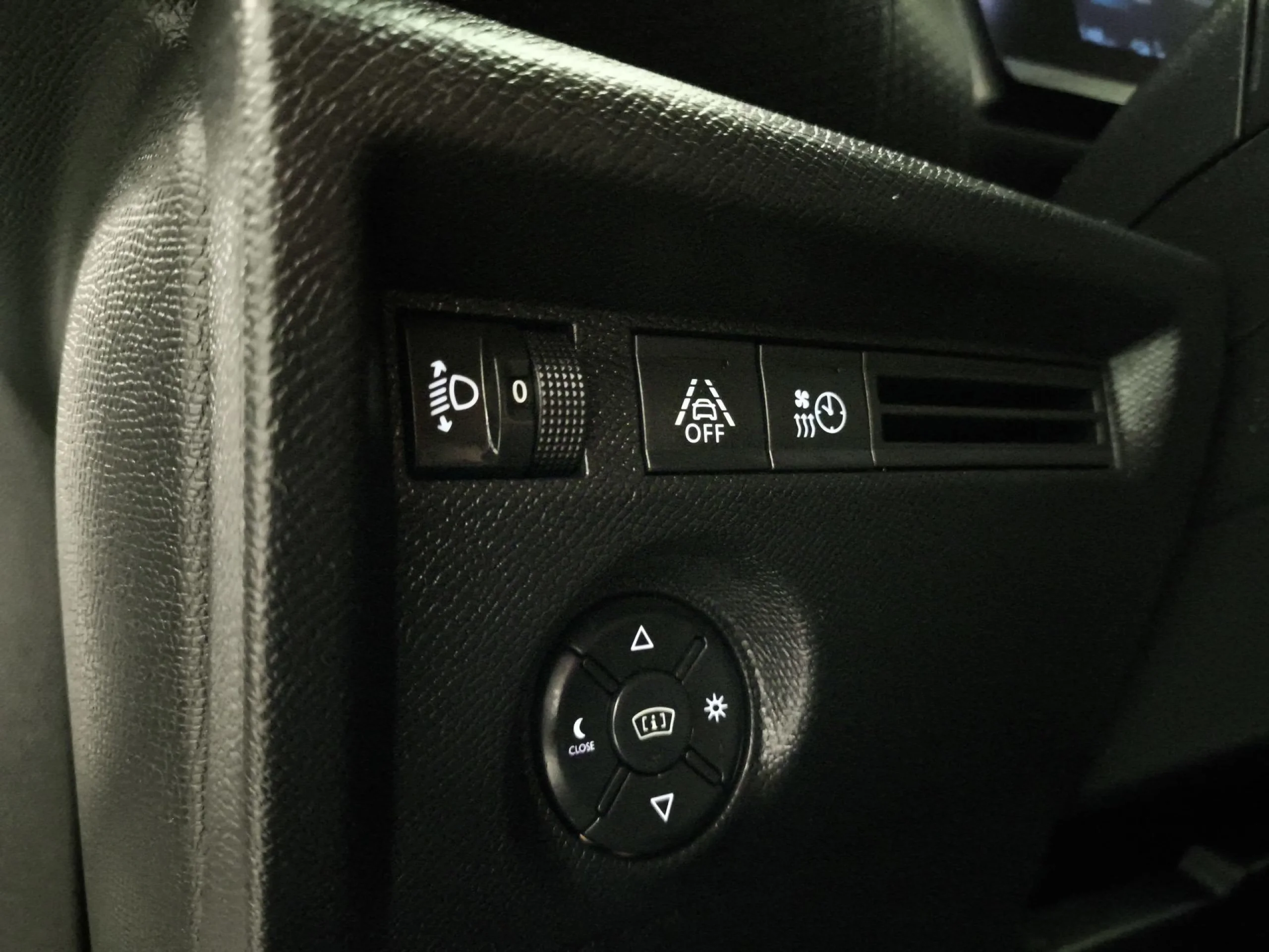 Citroen ë-C4 eléctrico Feel Pack 100 kW (136 CV) - Foto 12