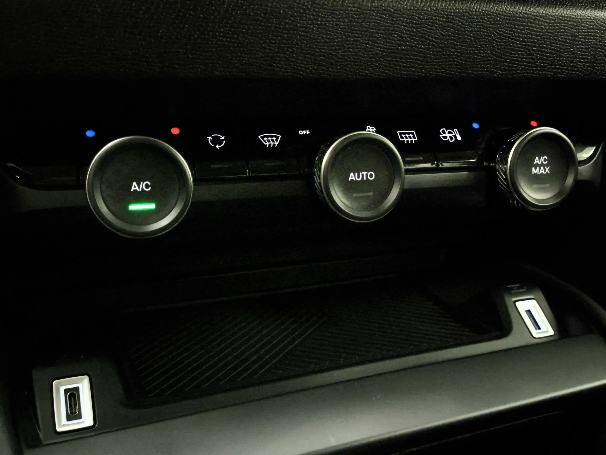 Citroen ë-C4 eléctrico Feel Pack 100 kW (136 CV) - Foto 24