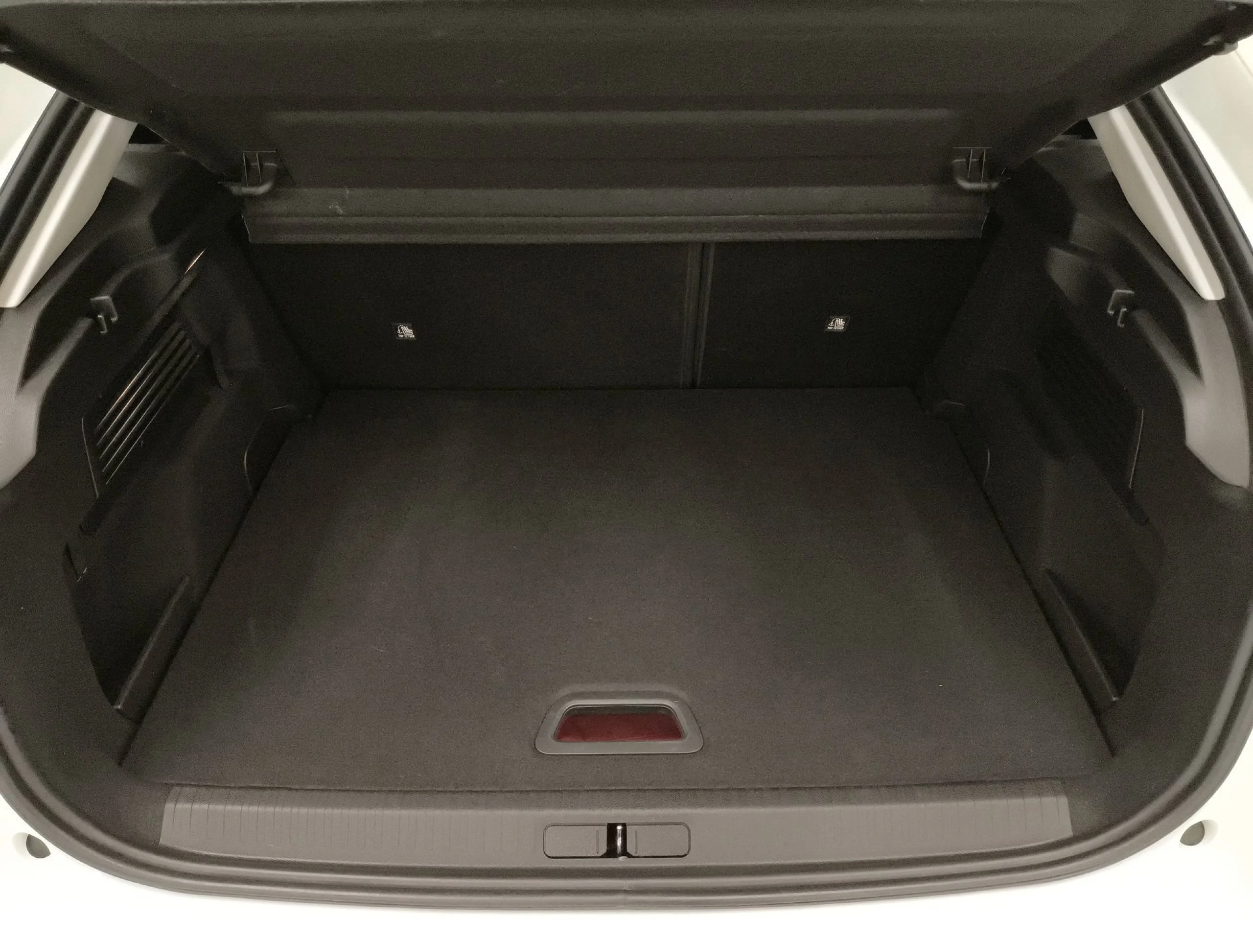 Citroen ë-C4 eléctrico Feel Pack 100 kW (136 CV) - Foto 30