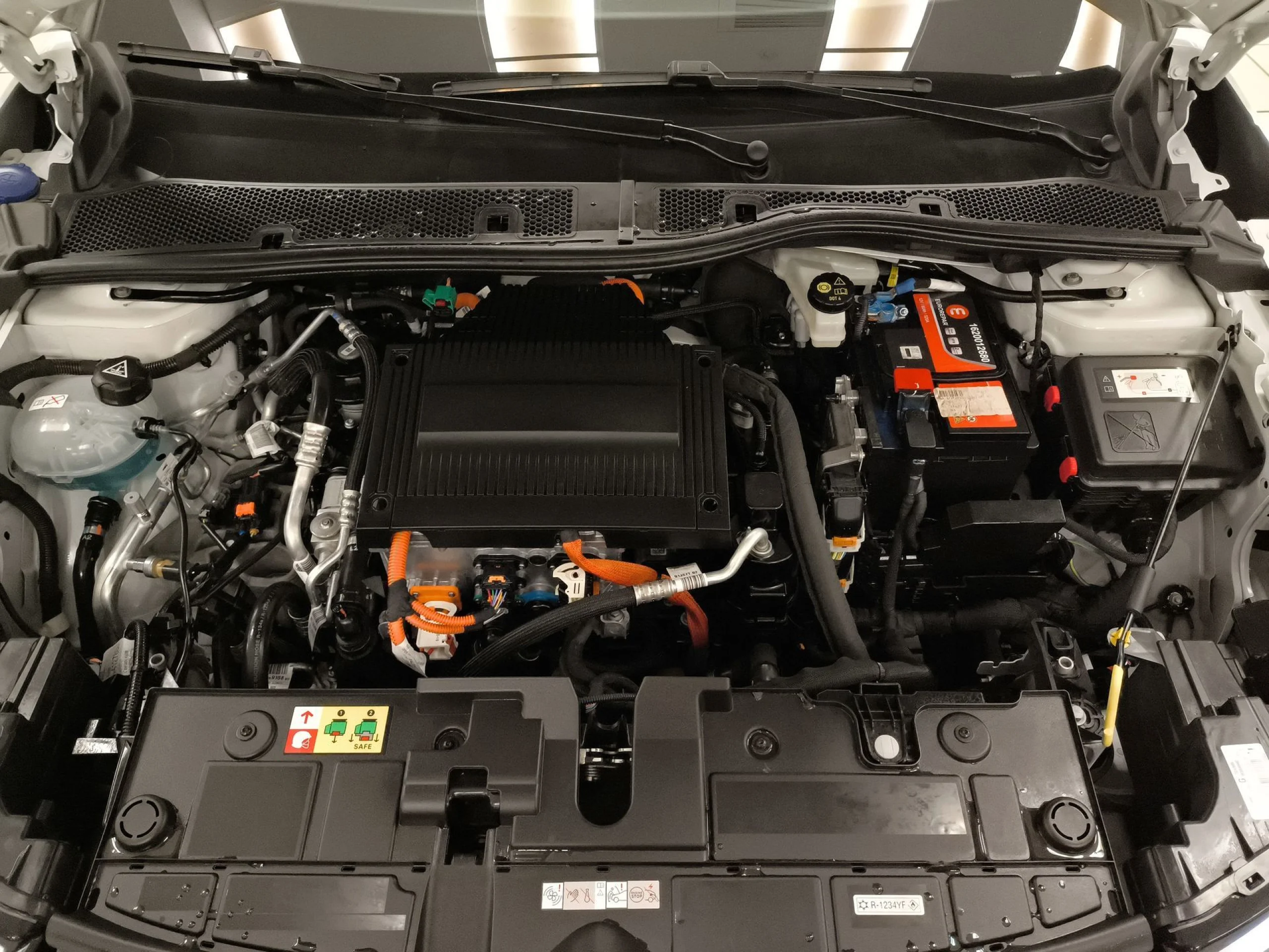 Citroen ë-C4 eléctrico Feel Pack 100 kW (136 CV) - Foto 32