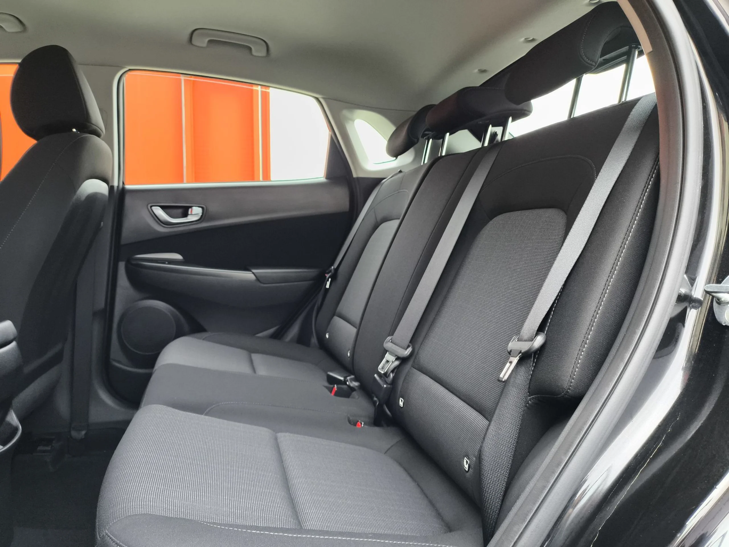 Hyundai Kona 1.6 GDI HEV Maxx DCT 104 kW (141 CV) - Foto 21