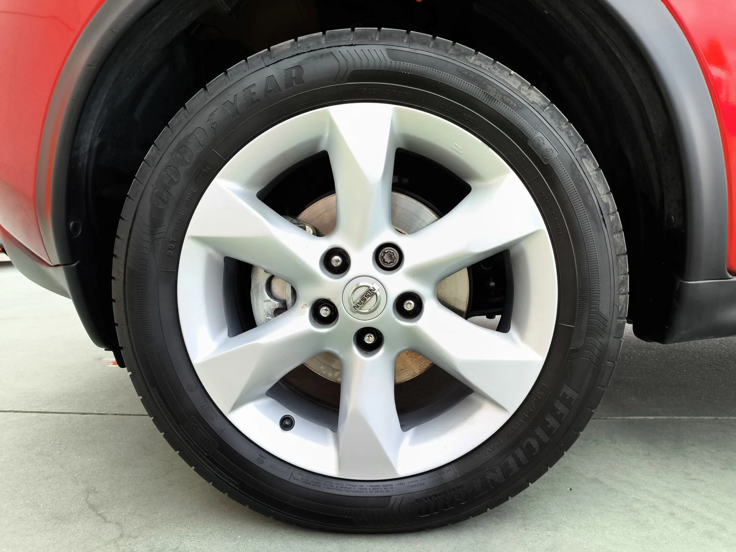 Nissan Juke 1.5 dCi Acenta 4x2 81 kW (110 CV) - Foto 7