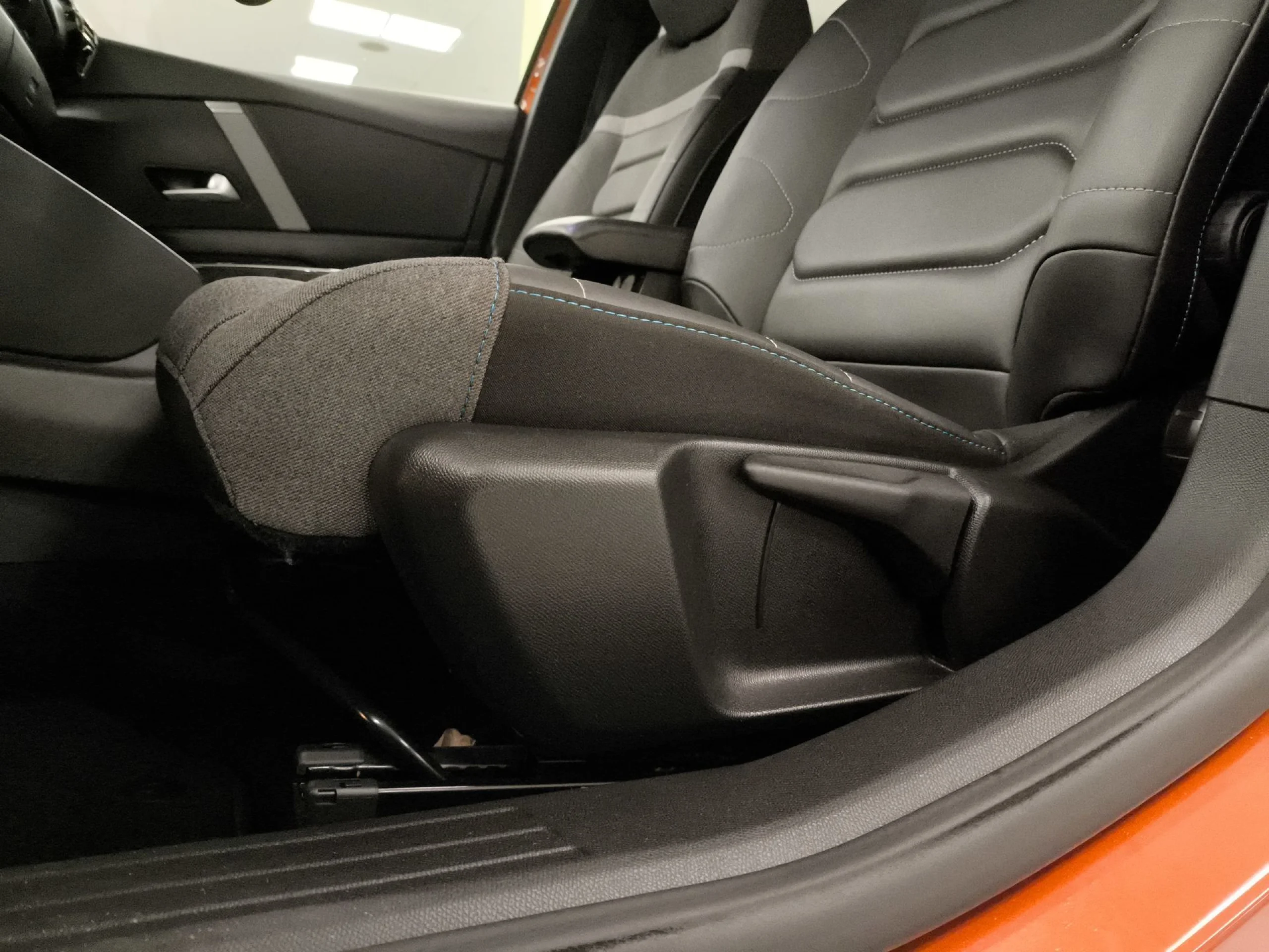 Citroen C4 PureTech 130 SANDS Shine 96 kW (130 CV) - Foto 9