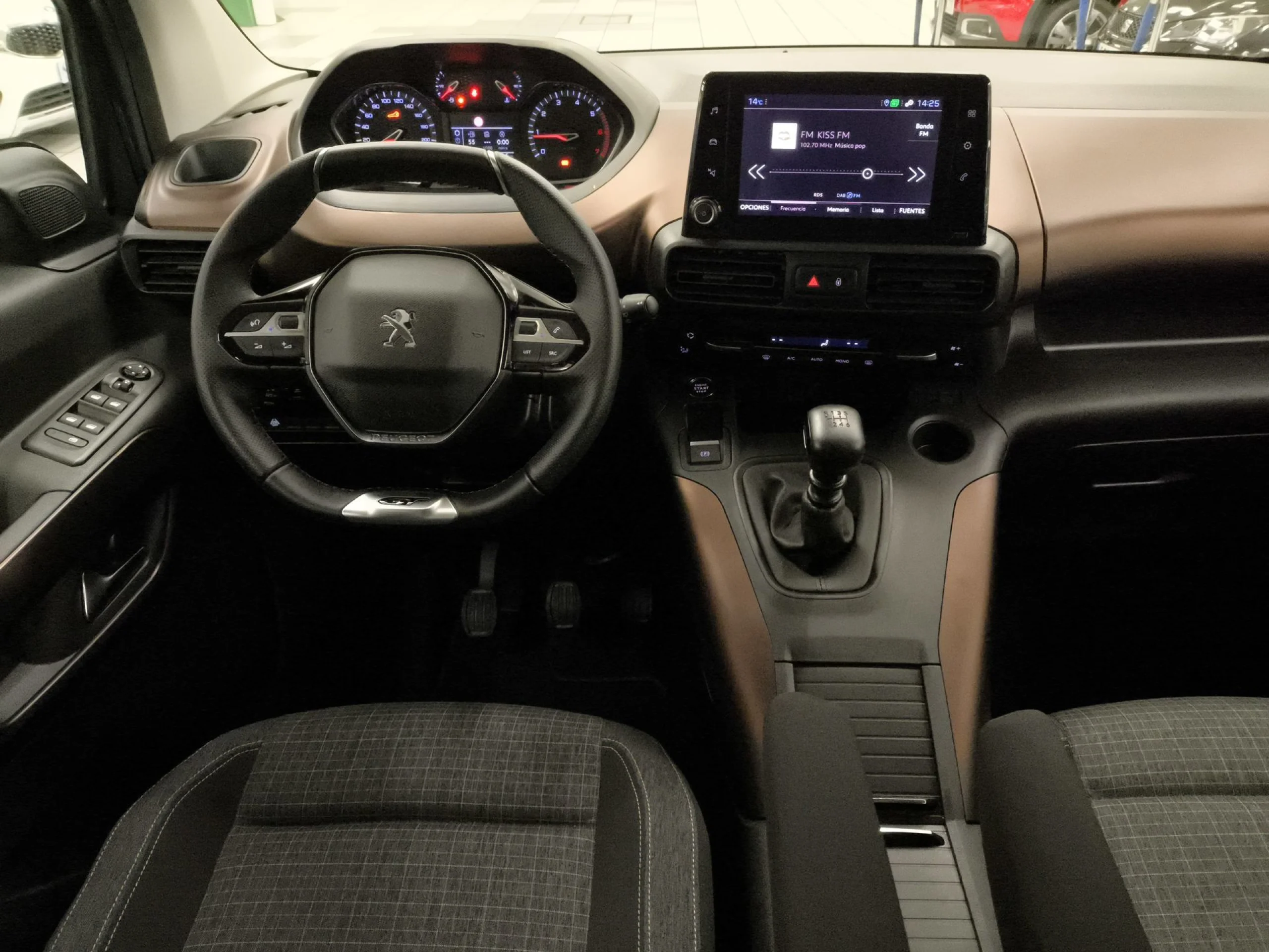 Peugeot Rifter GT BlueHDi 96 kW (130 CV) - Foto 18