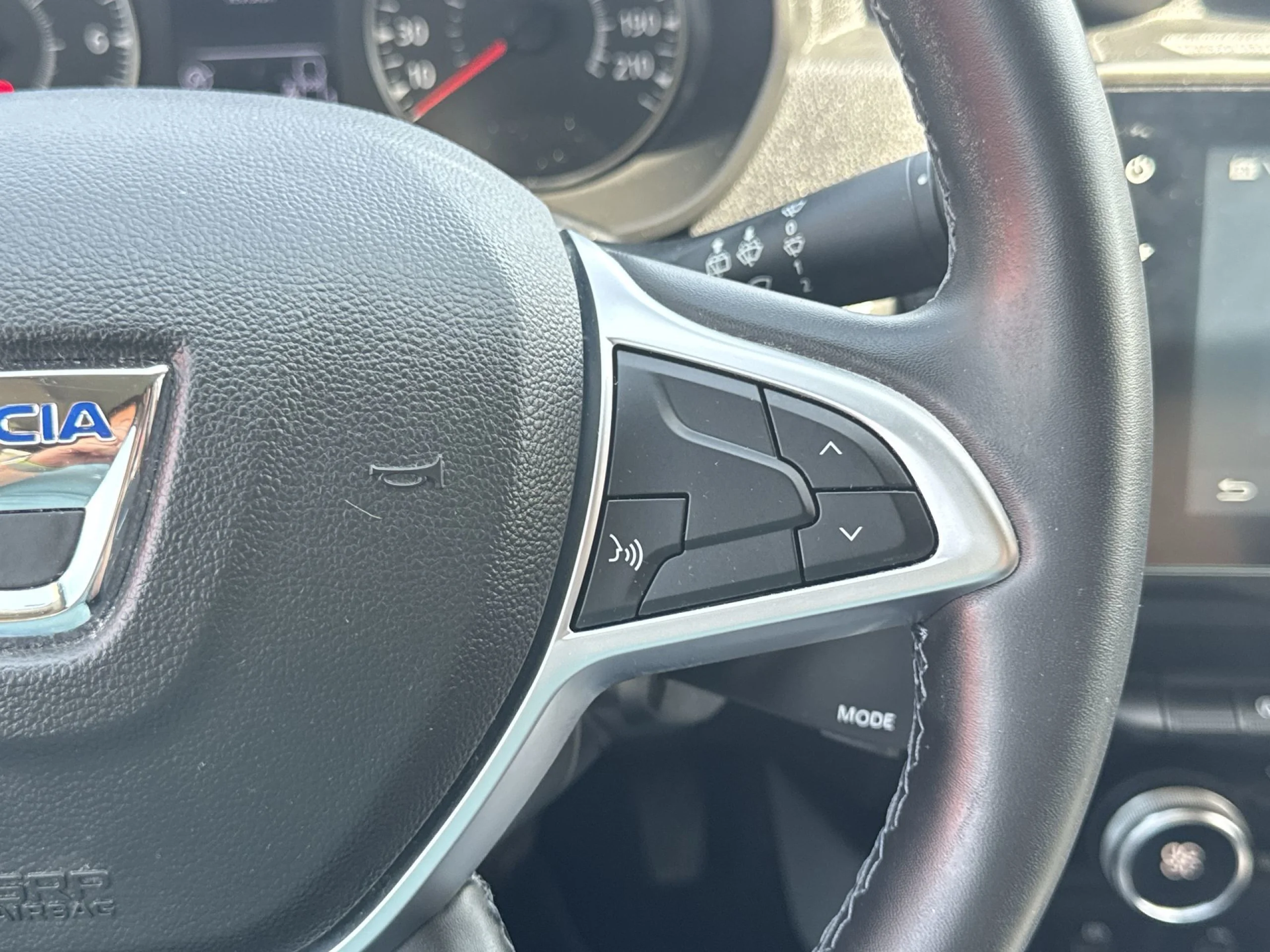 Dacia Duster Prestige TCE 66 kW (90 CV) 4X2 - Foto 16