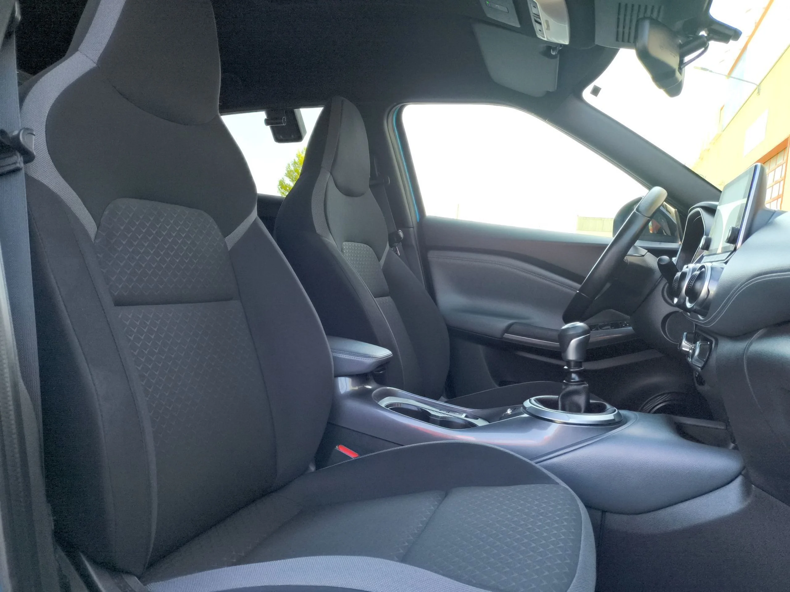 Nissan Juke DIG-T N-Connecta 4x2 84 kW (114 CV) - Foto 29