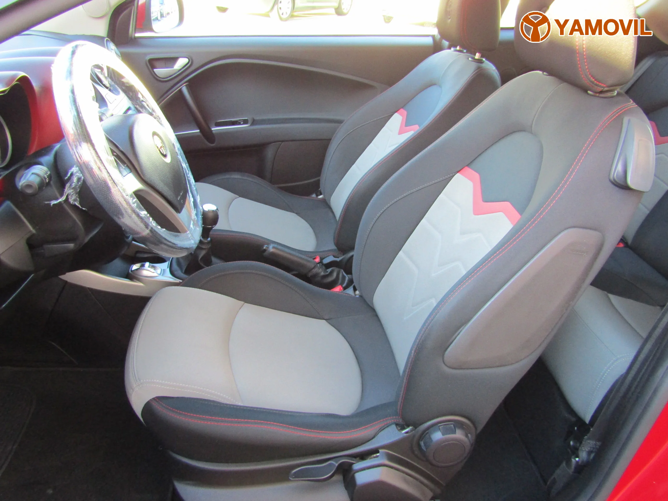 Alfa Romeo MiTo 1.3JTDm DISTINTIVE - Foto 18