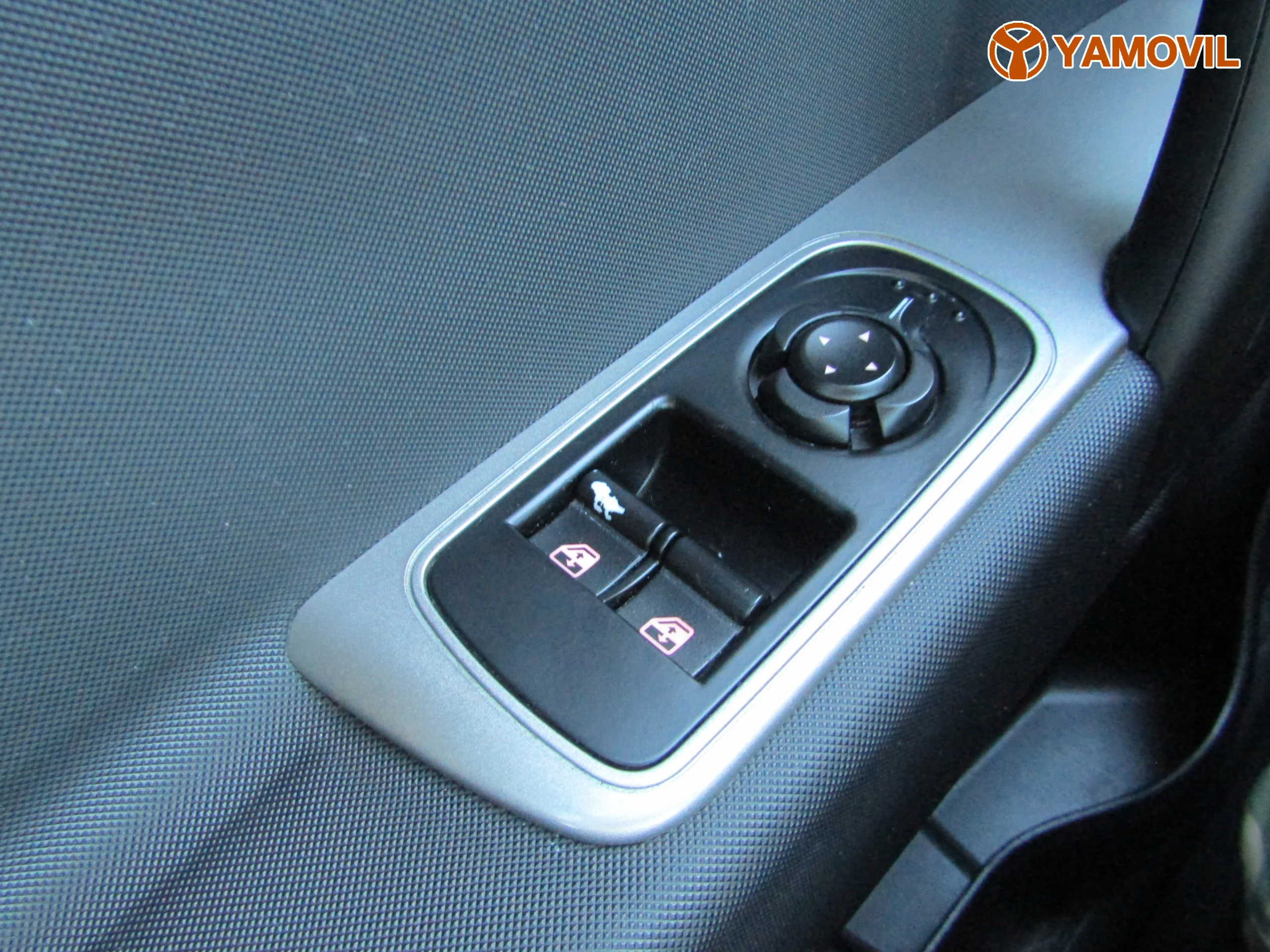 Alfa Romeo MiTo 1.3JTDm DISTINTIVE - Foto 33