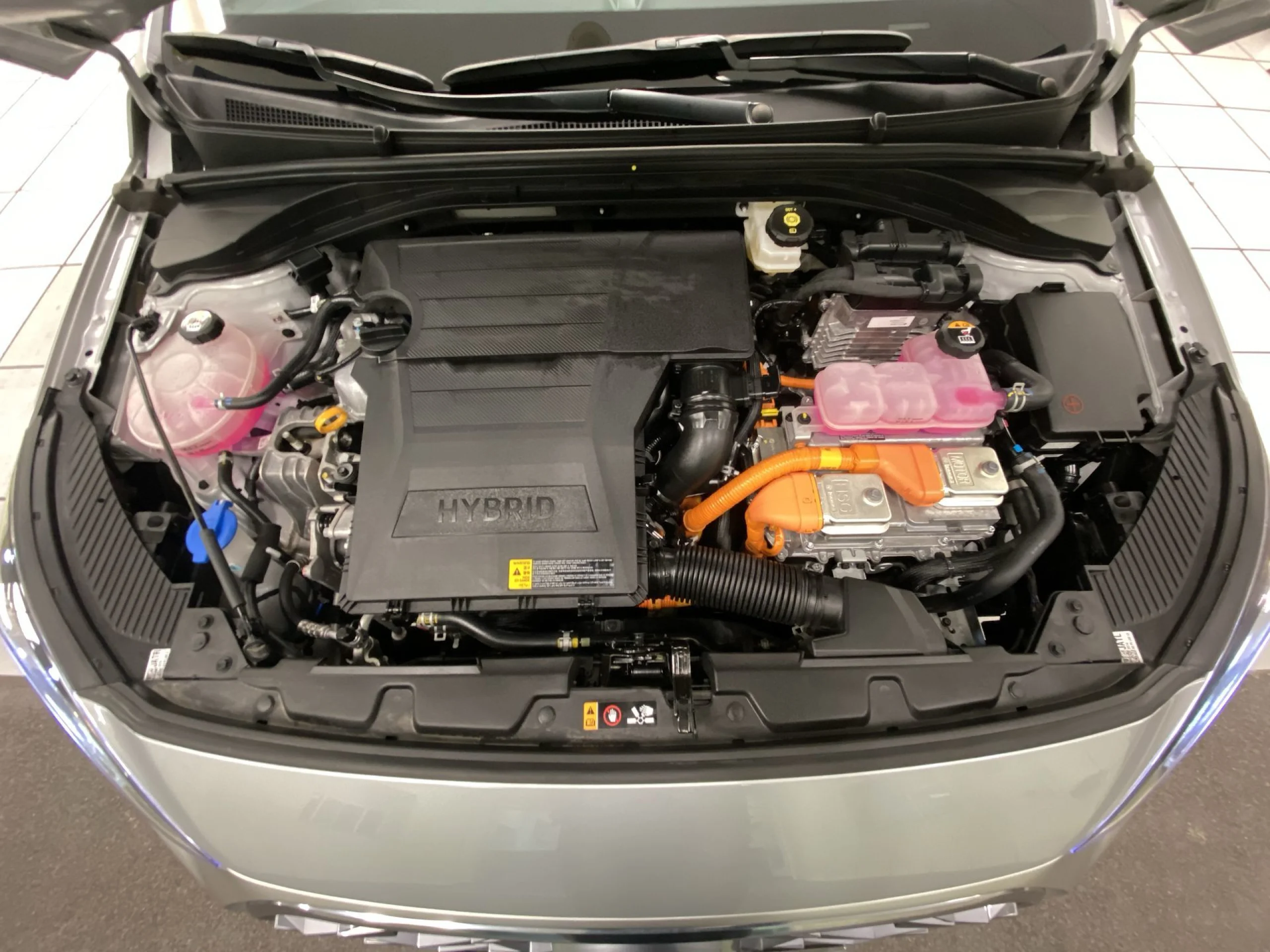 Hyundai IONIQ 1.6 GDI HEV Tecno DCT 104 kW (141 CV) - Foto 22