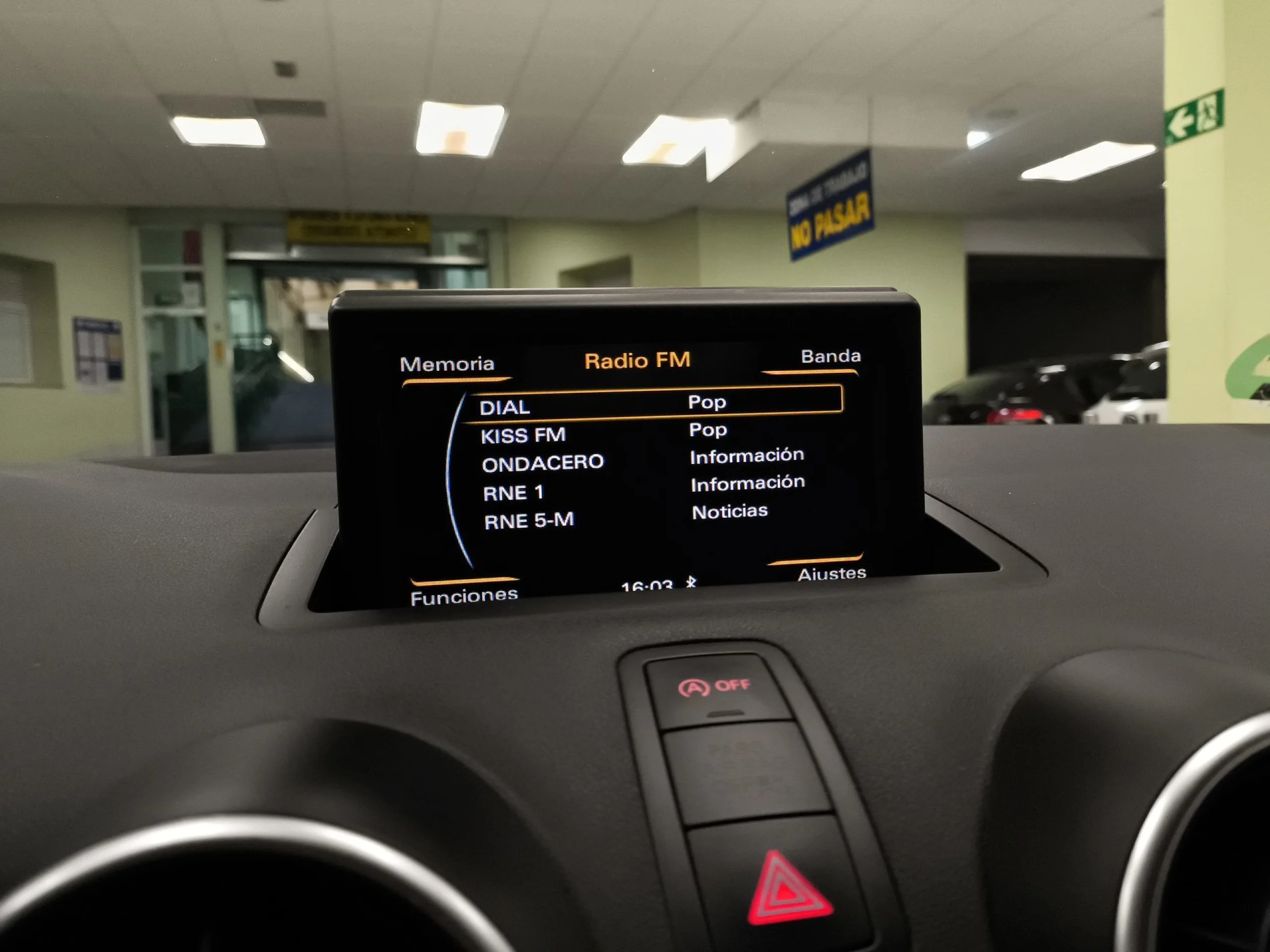 Audi A1 Adrenalin 1.2 TFSI  63 kW (86 CV) - Foto 16