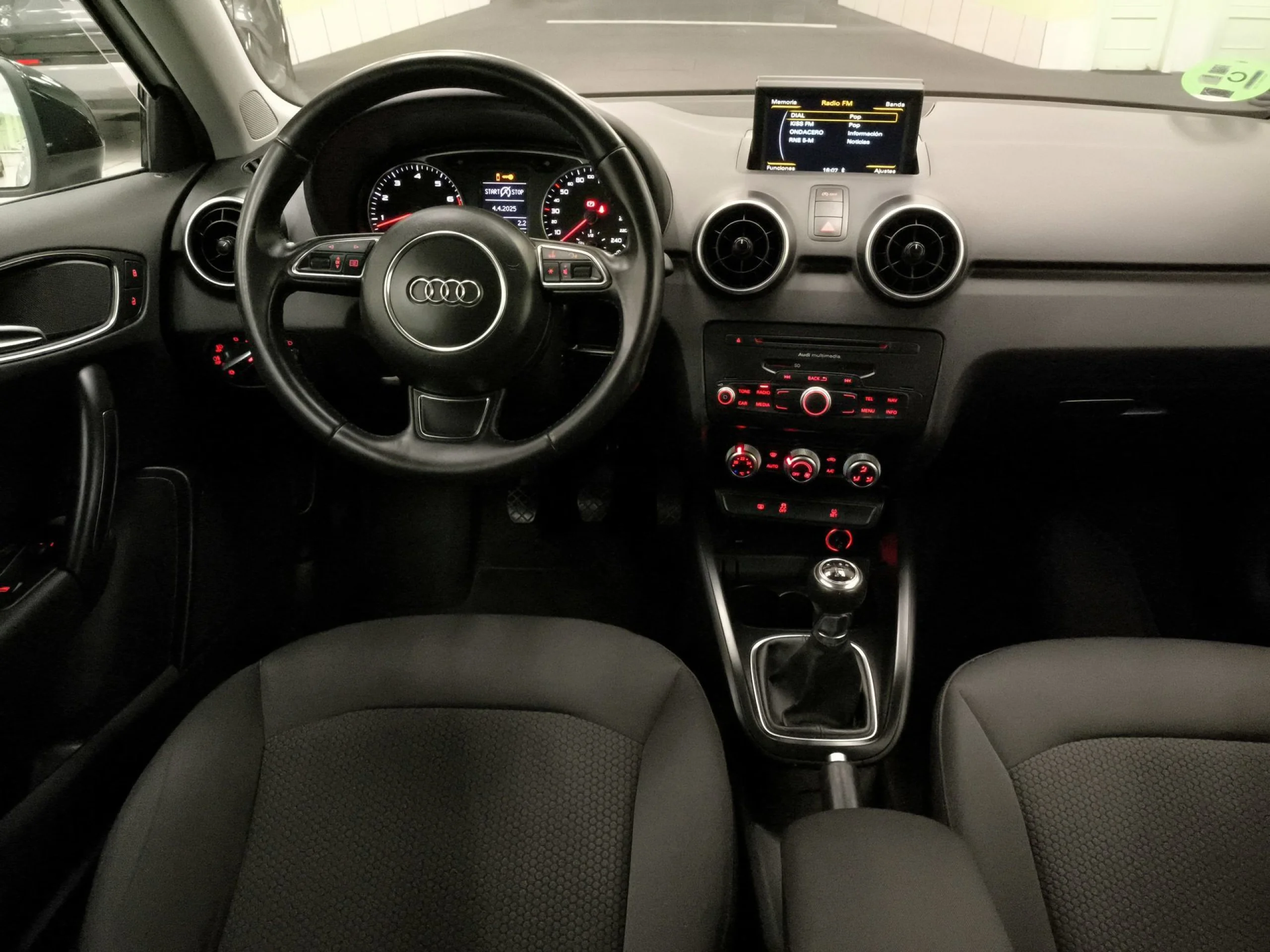 Audi A1 Adrenalin 1.2 TFSI  63 kW (86 CV) - Foto 19