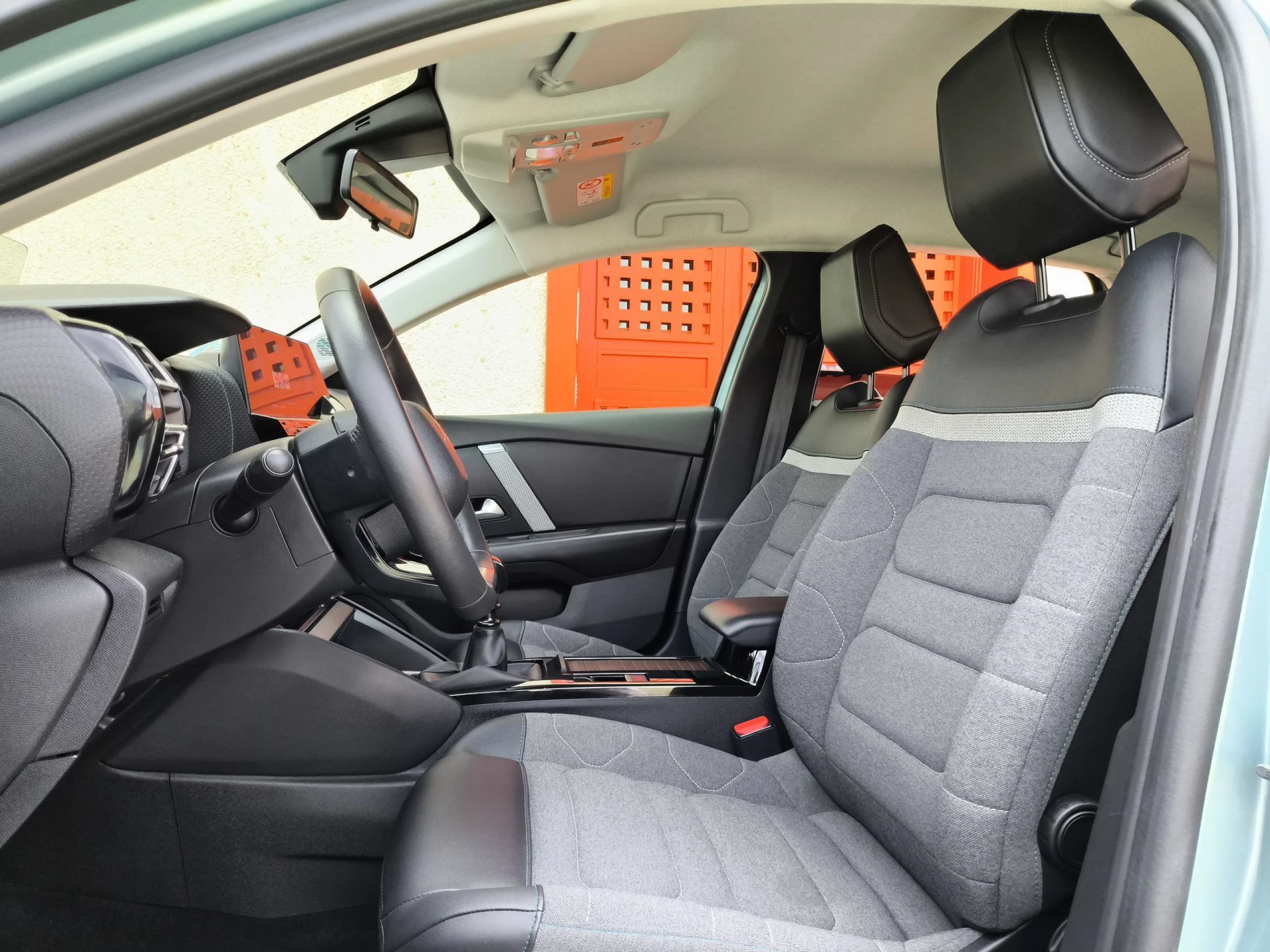Citroen C4 PureTech 130 SANDS Feel 96 kW (130 CV) - Foto 8
