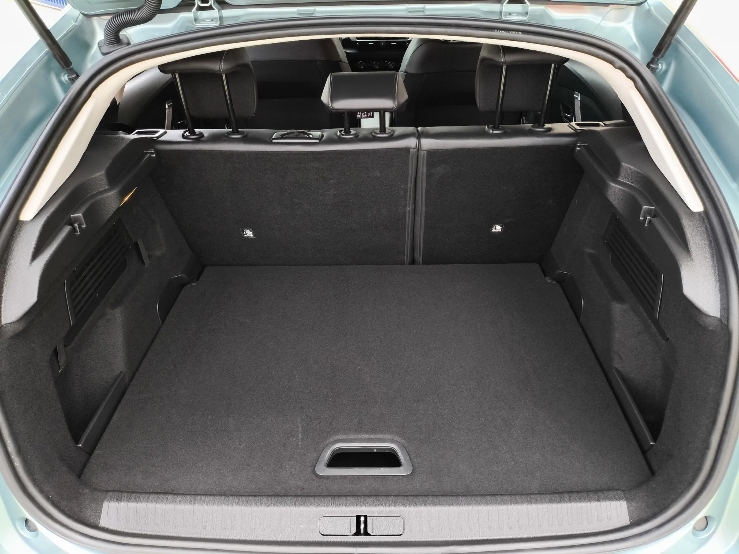 Citroen C4 PureTech 130 SANDS Feel 96 kW (130 CV) - Foto 29