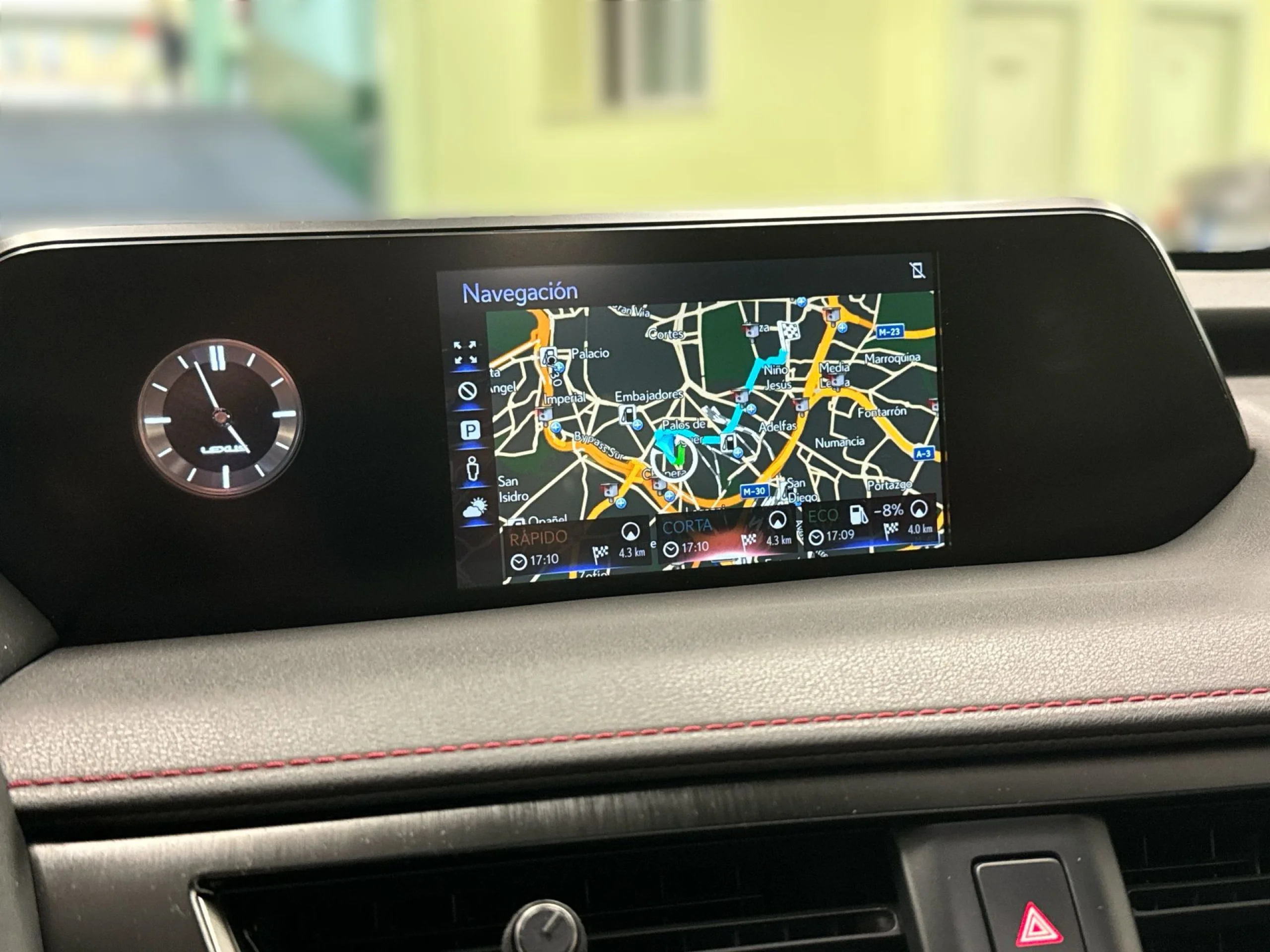 Lexus Ux 250h F Sport 135 kW (184 CV) - Foto 15