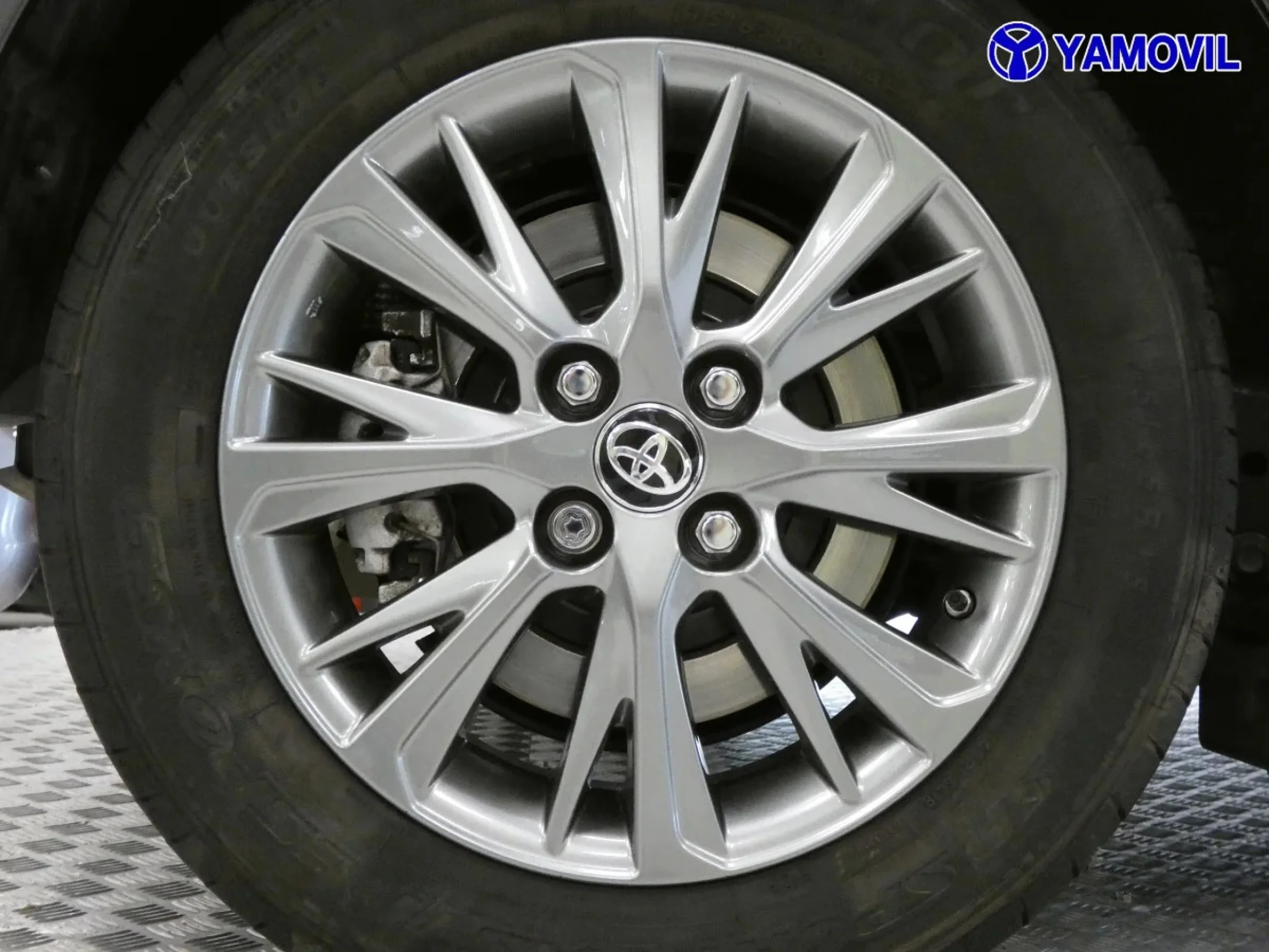 Toyota Yaris 1.5 Hybrid Active 74 kW (100 CV) - Foto 10