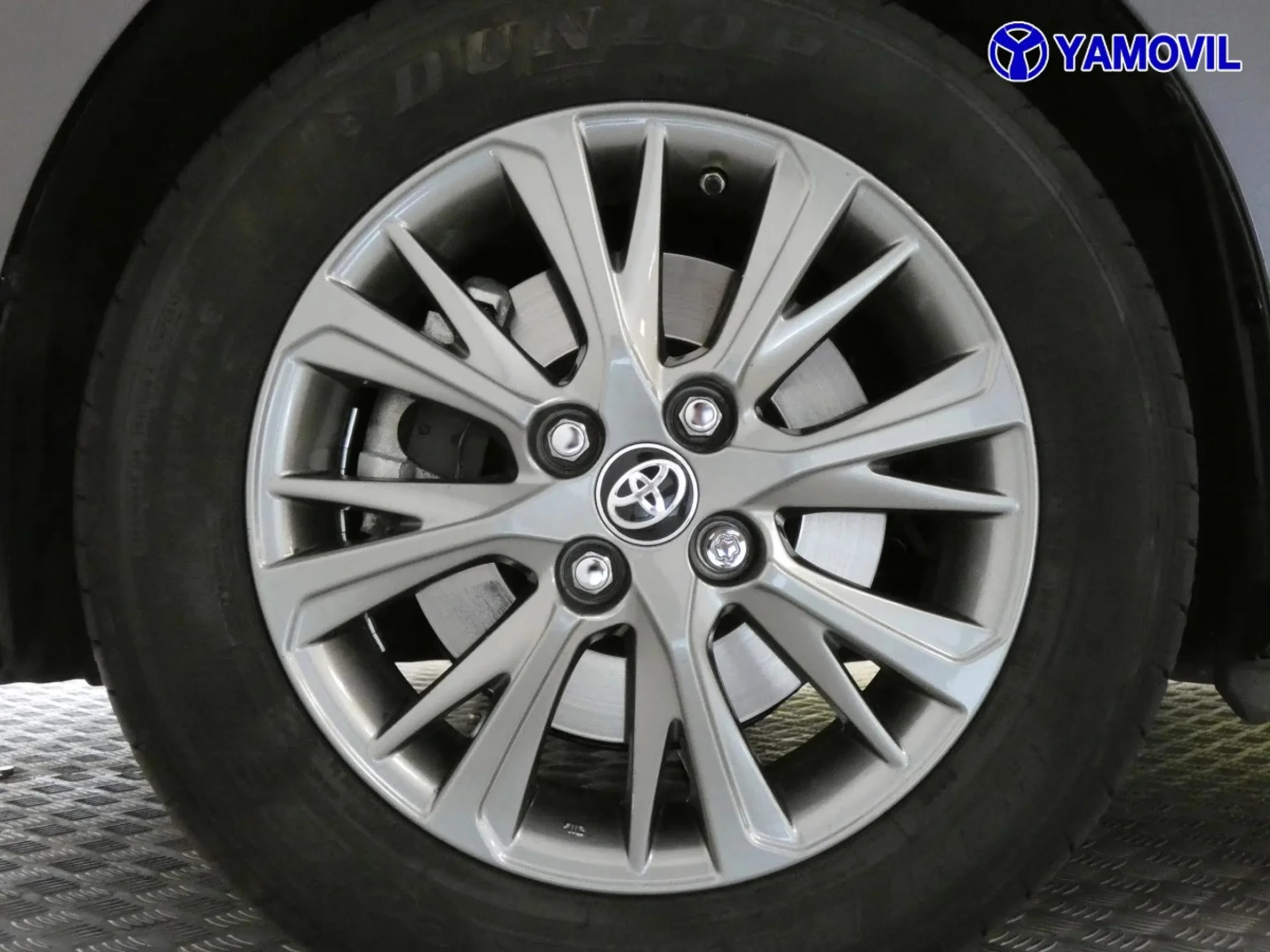Toyota Yaris 1.5 Hybrid Active 74 kW (100 CV) - Foto 12