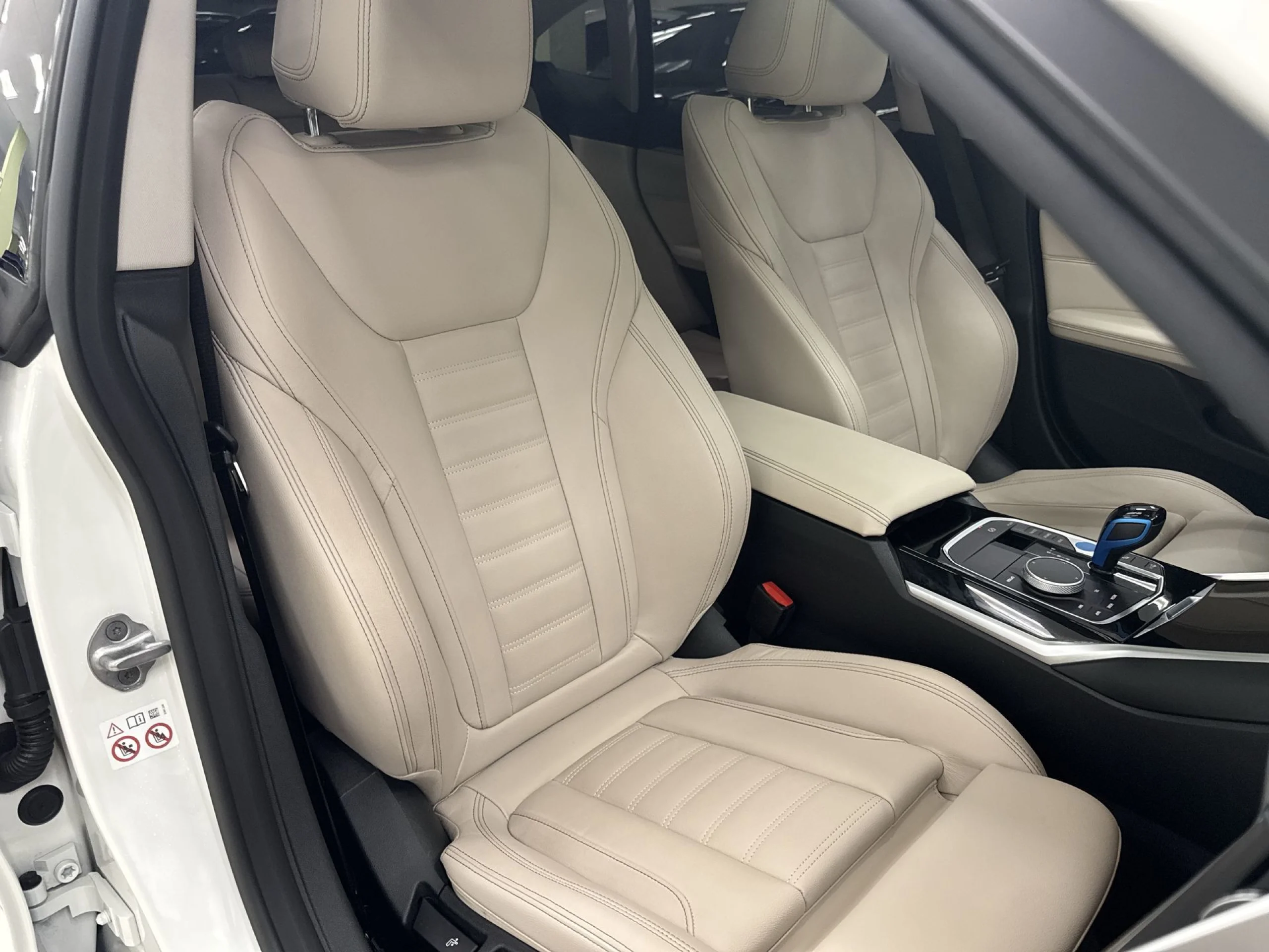 BMW I4 eDrive40 250 kW (340 CV) - Foto 24