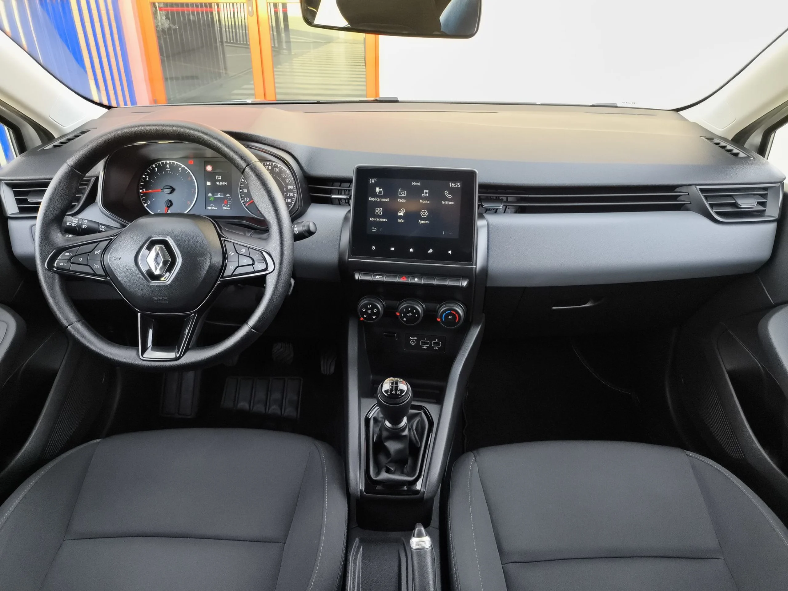 Renault Clio Business SCe 48 kW (65 CV) - Foto 11