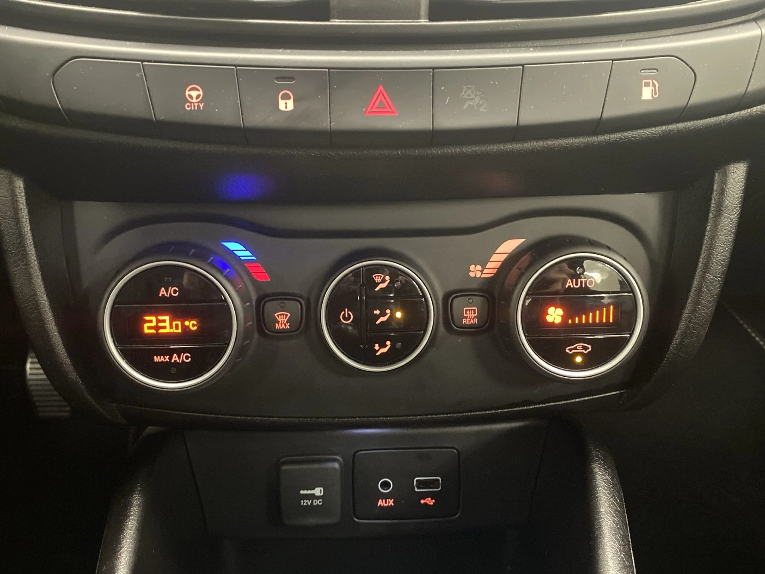 Fiat Tipo 1.4 T-Jet Gasolina/GLP Lounge 88 kW (120 CV) - Foto 15