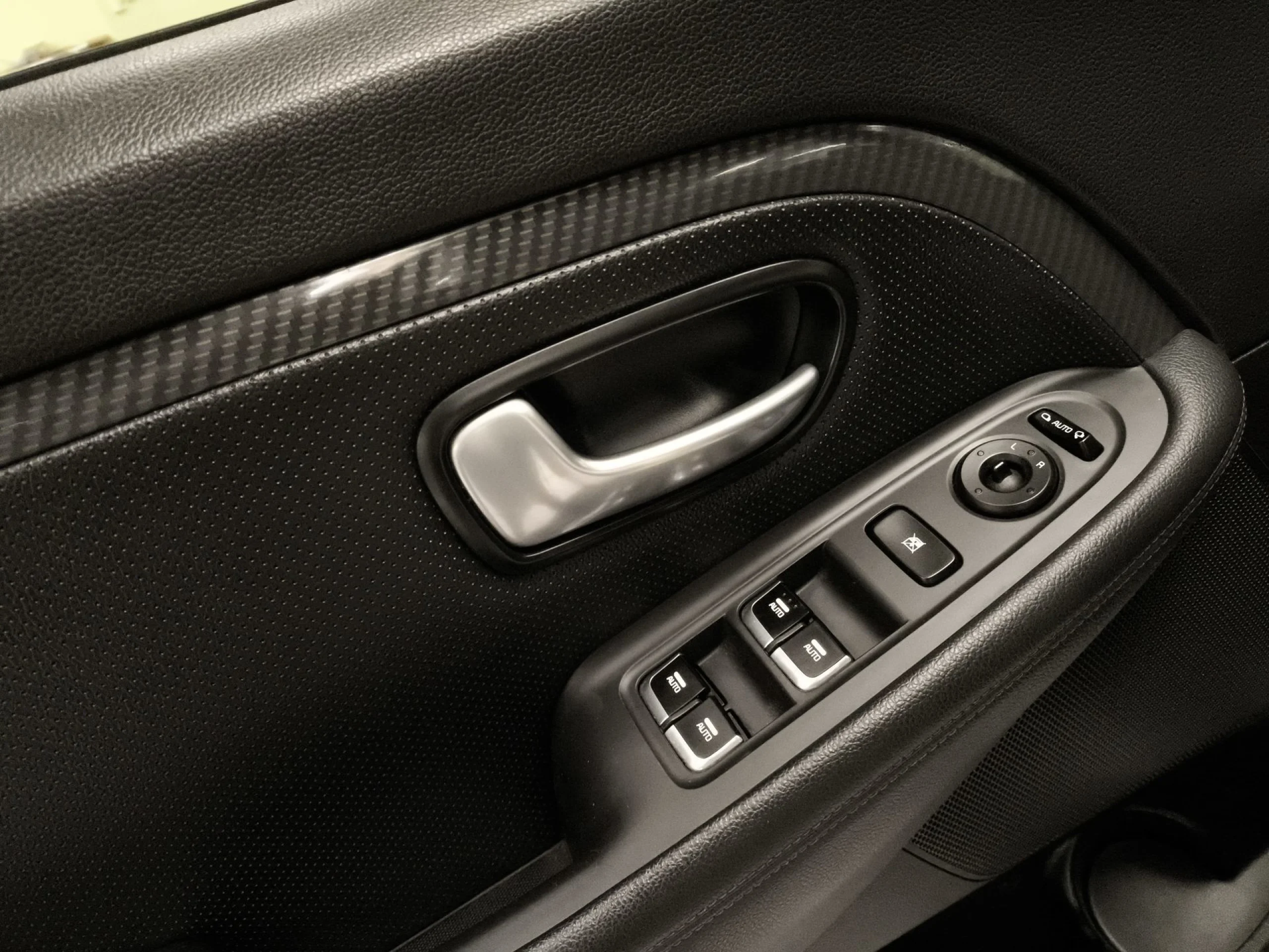 Kia Carens 1.6 GDi Drive 99 kW (135 CV) - Foto 13