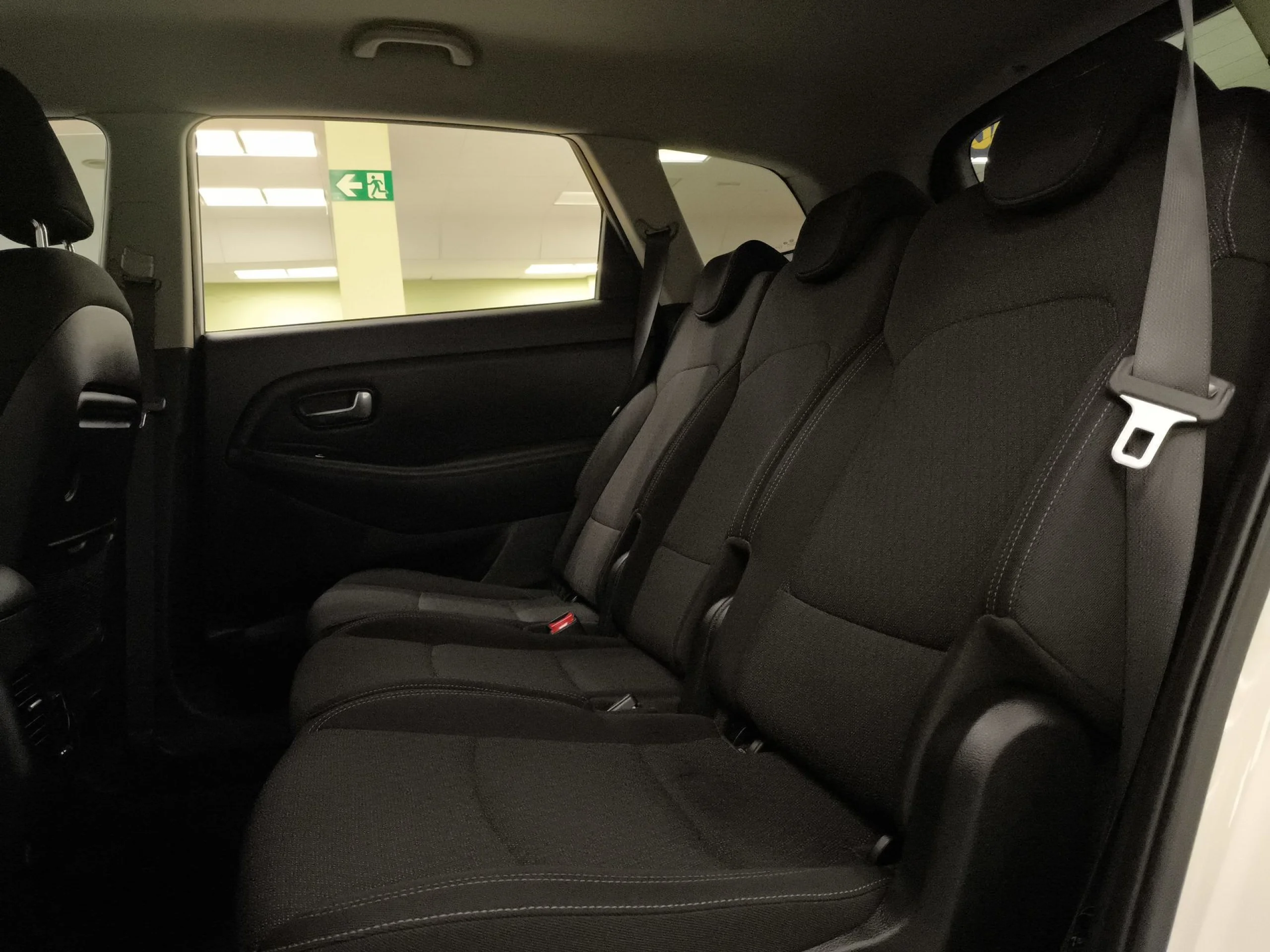 Kia Carens 1.6 GDi Drive 99 kW (135 CV) - Foto 24