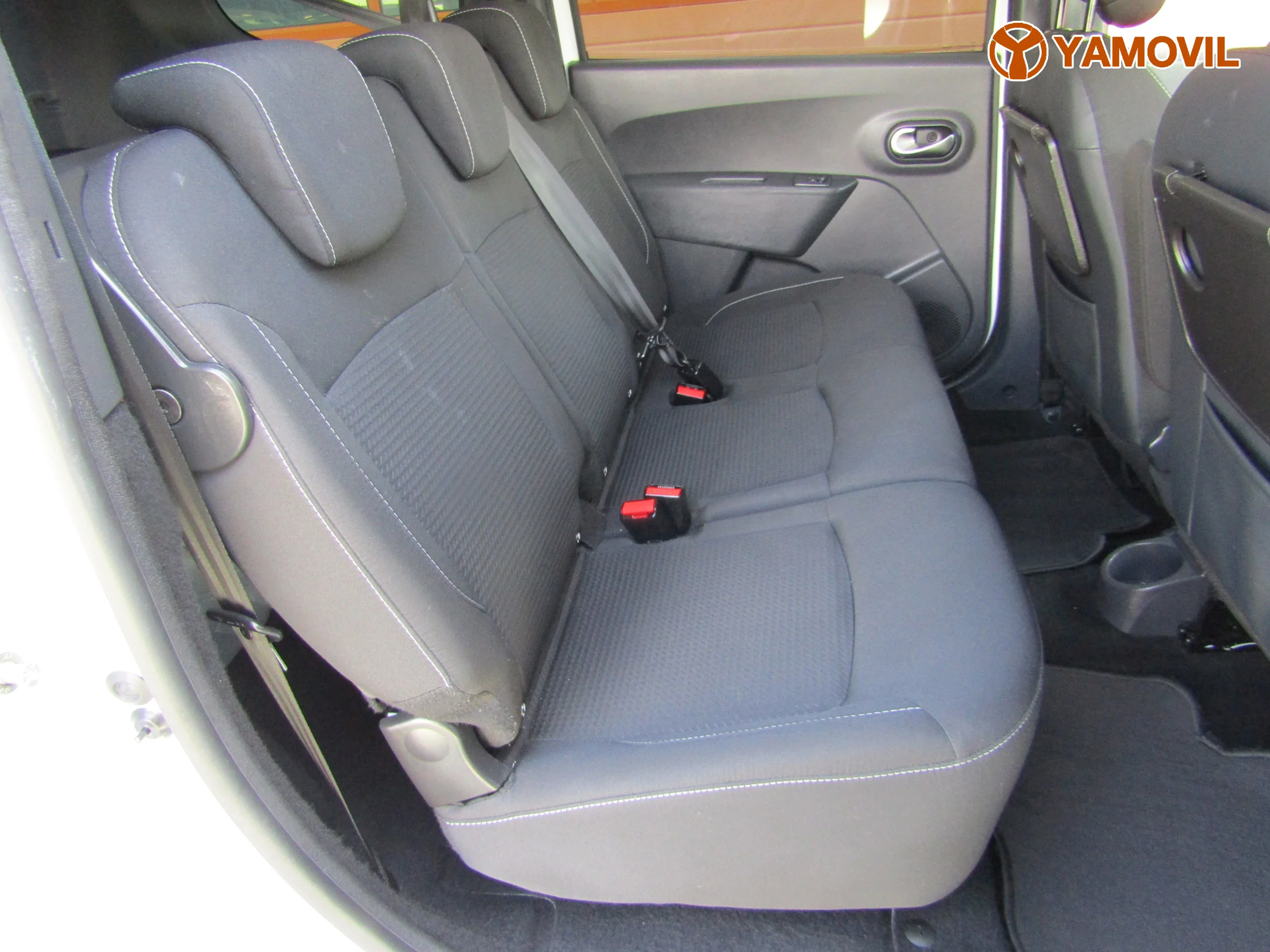 Dacia Lodgy LAUREATE PACK NAVI - Foto 16