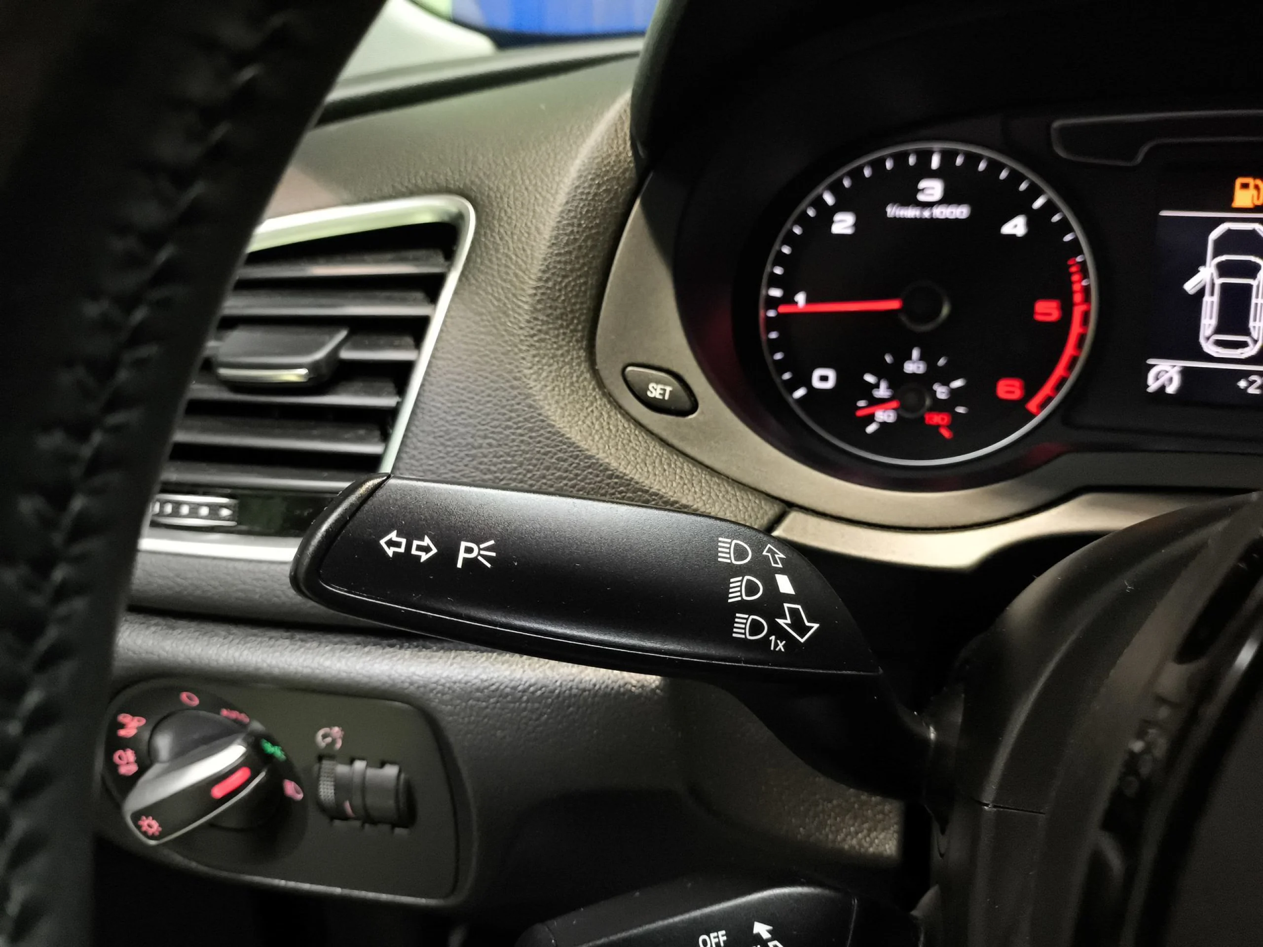 Audi Q3 sport edition 2.0 TDI quattro 110 kW (150 CV) S tronic - Foto 17