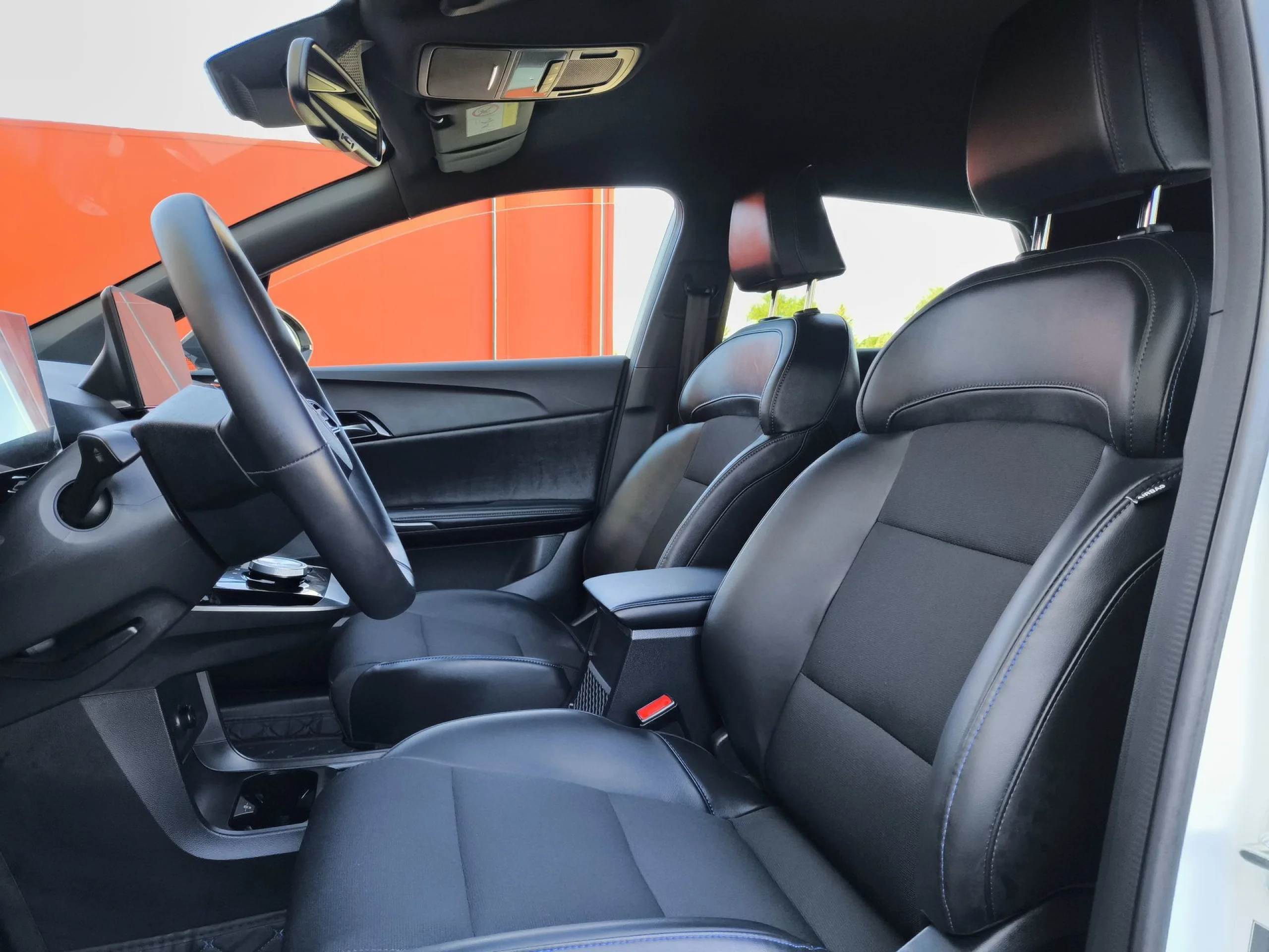 MG MG4 64kWh Comfort 150 kW (204 CV) - Foto 8