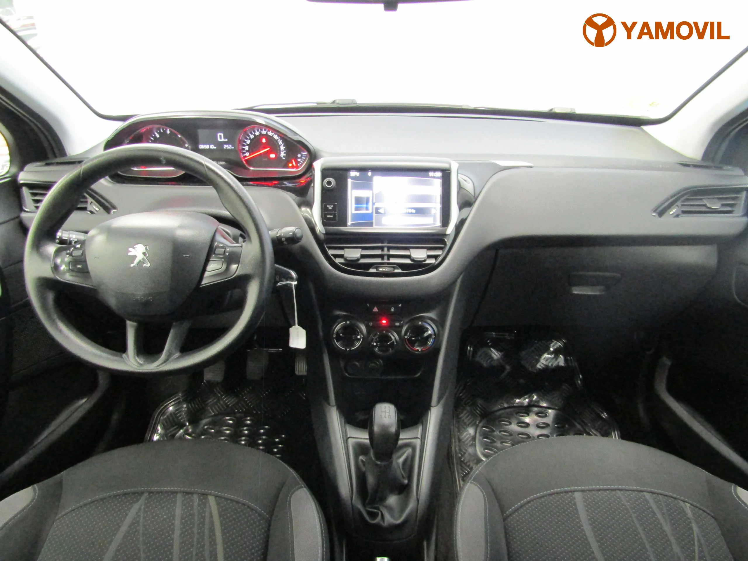 Peugeot 208 1.4HDI 68CV ACTIVE - Foto 18