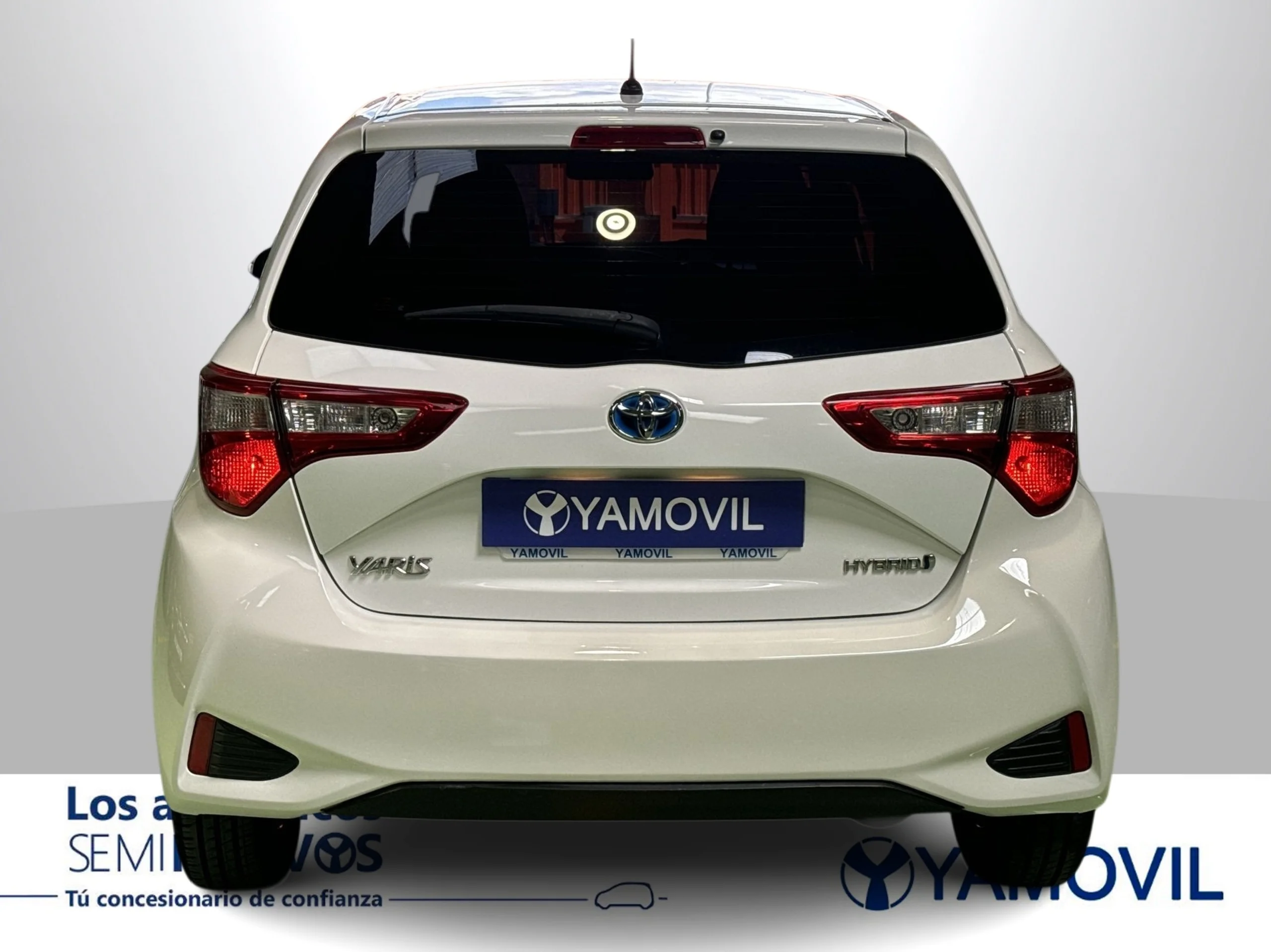 Toyota Yaris 1.5 100H Active Tech 74 kW (100 CV) - Foto 5