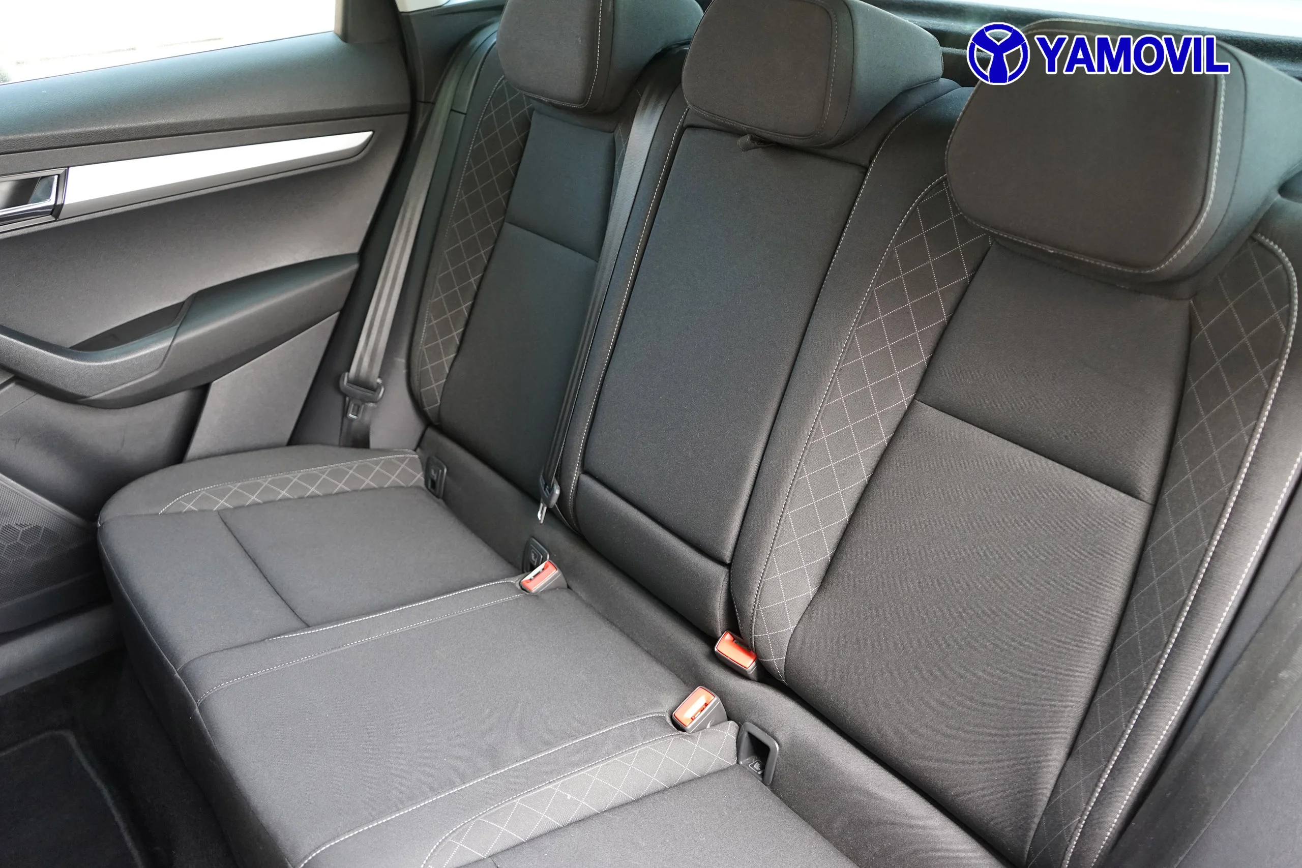 Skoda Karoq 1.0 TSI AMBITION 5P - Foto 14