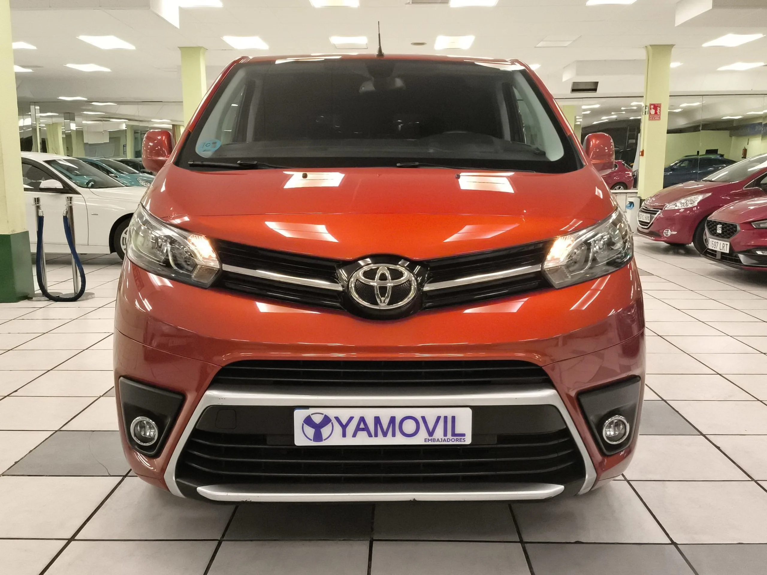 Toyota Proace verso 1.5D VX Shuttle L1 88 kW (120 CV) - Foto 3