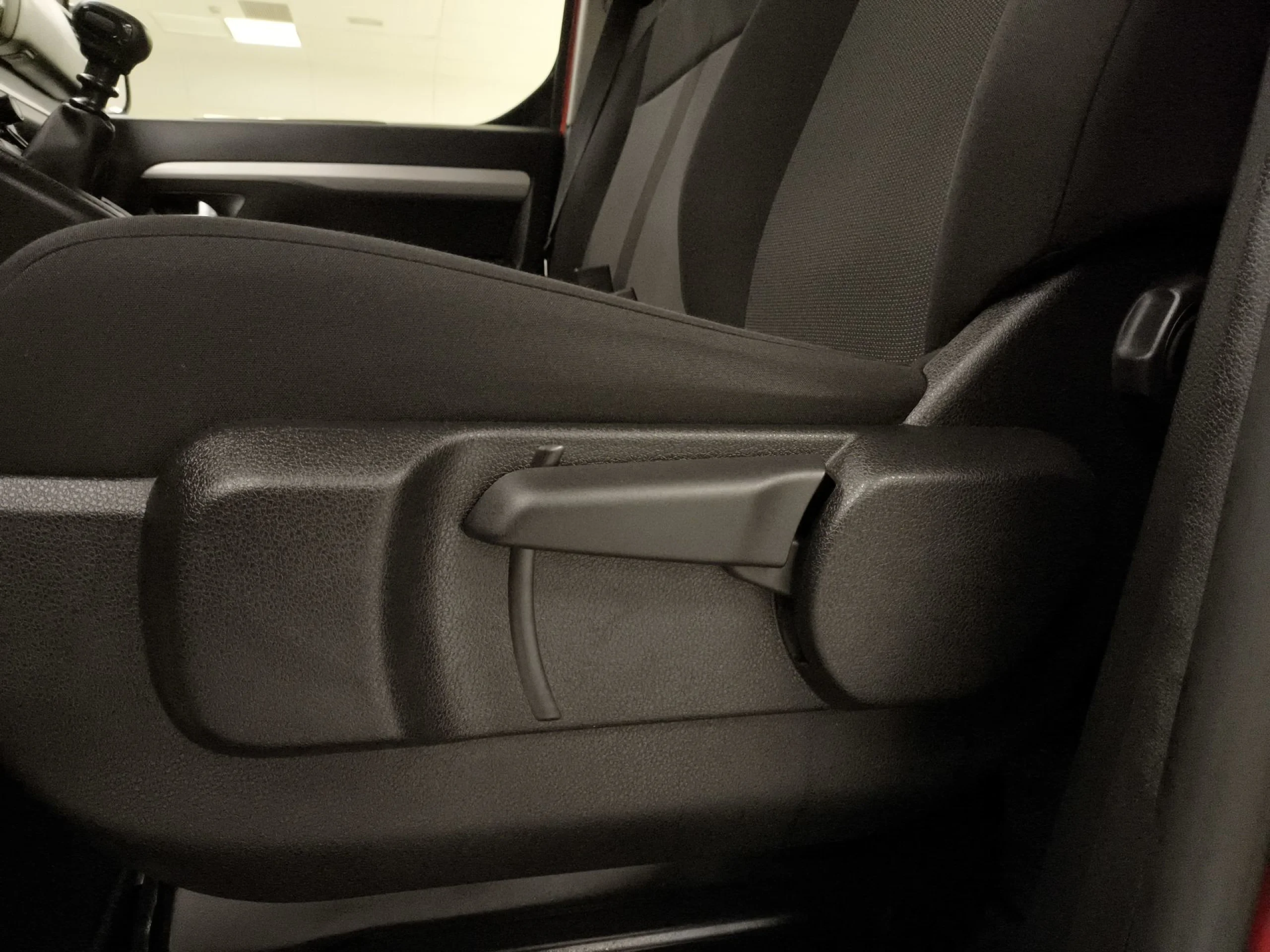 Toyota Proace verso 1.5D VX Shuttle L1 88 kW (120 CV) - Foto 9