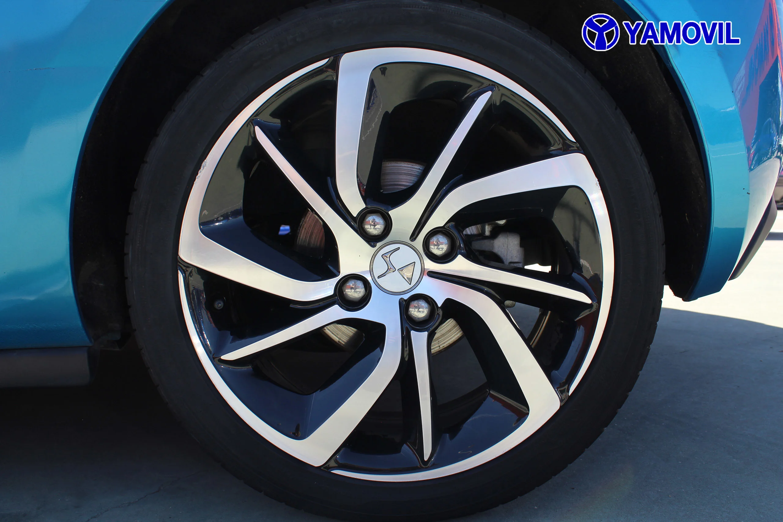 DS Ds3 BlueHDi 100 SANDS Style 73 kW (99 CV) - Foto 11